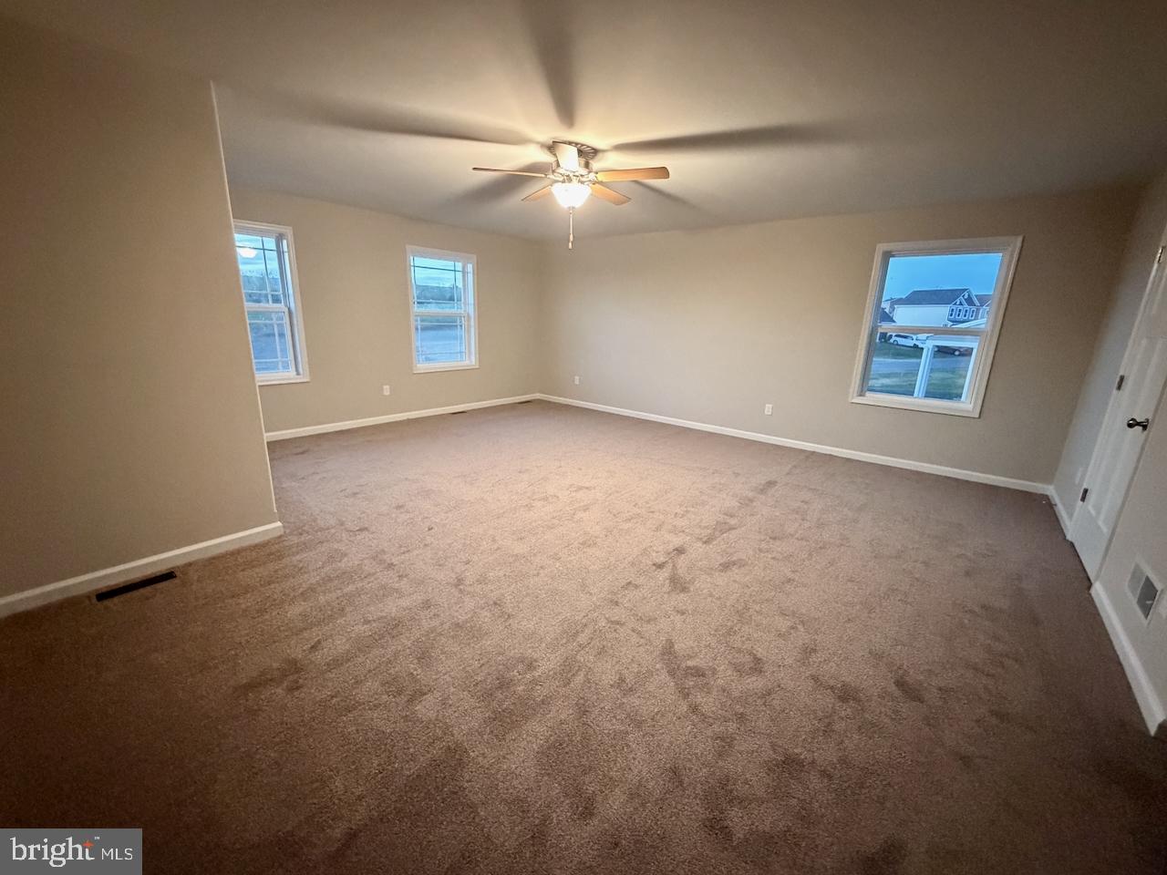 WHISKEY RUN - Residential
