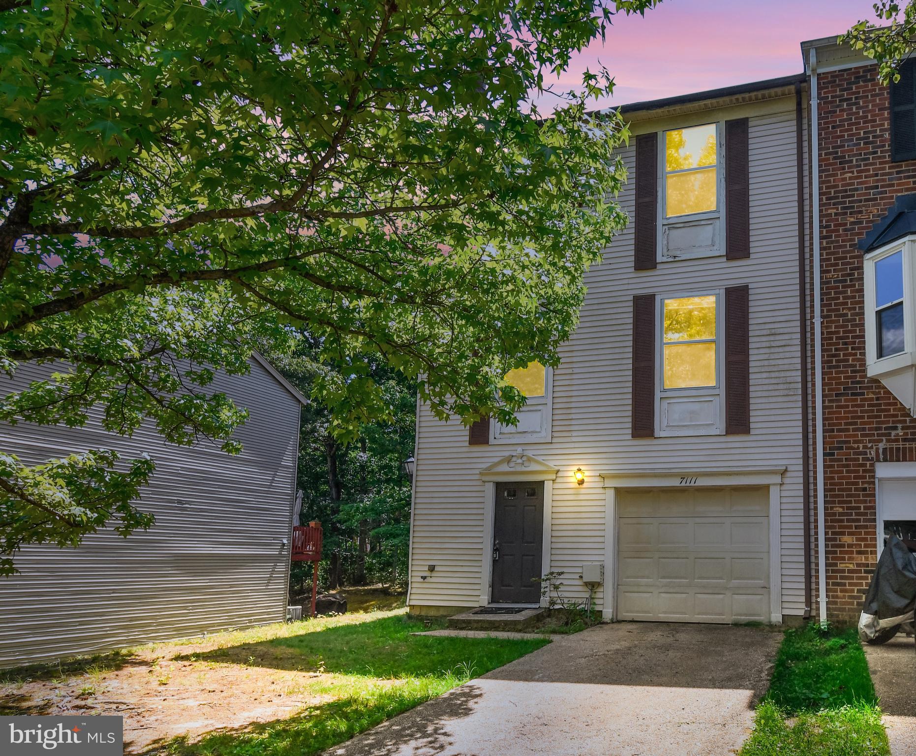 WOODSTREAM EAST - Residential