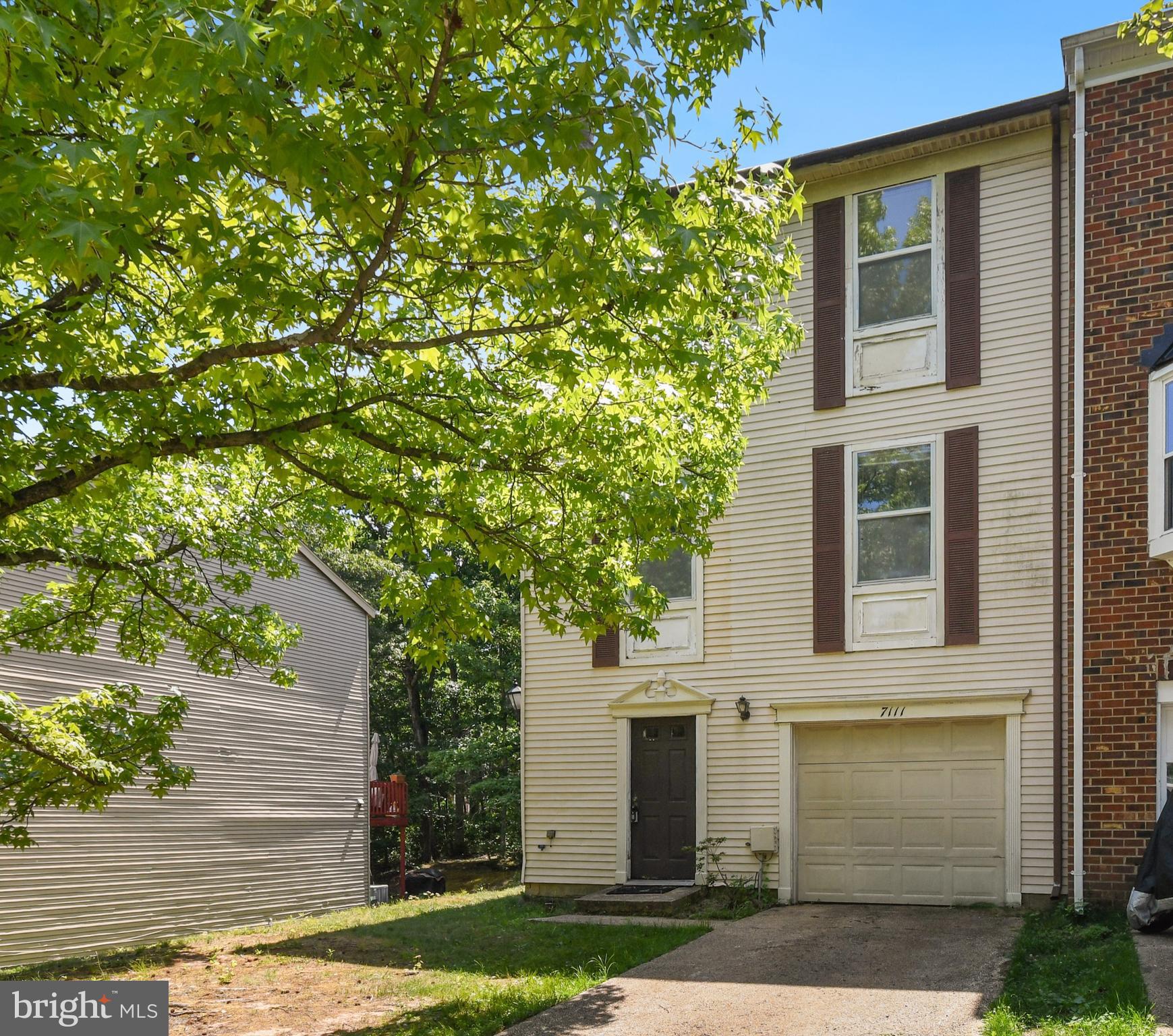 WOODSTREAM EAST - Residential