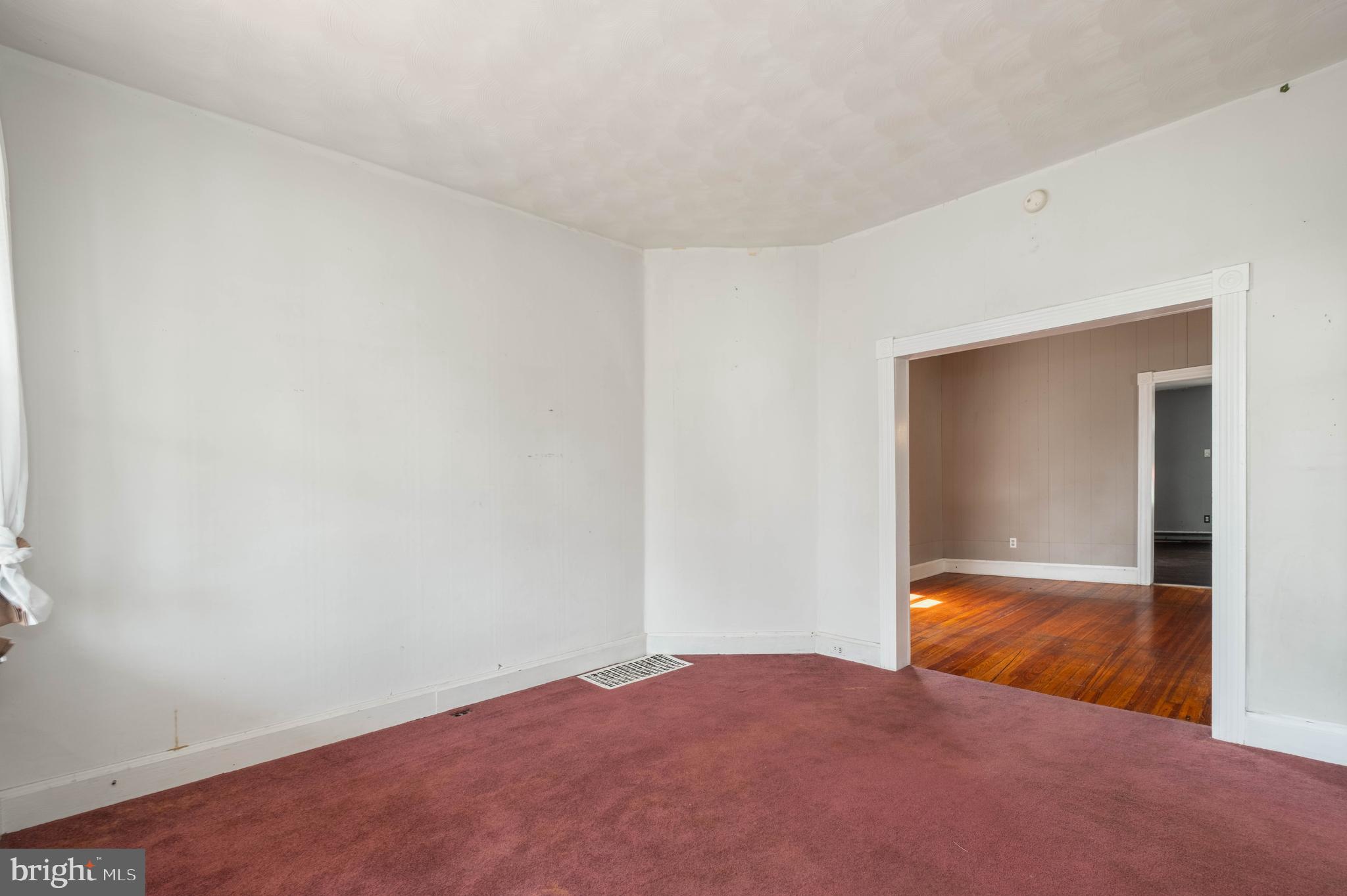 SOUTH END - Residential