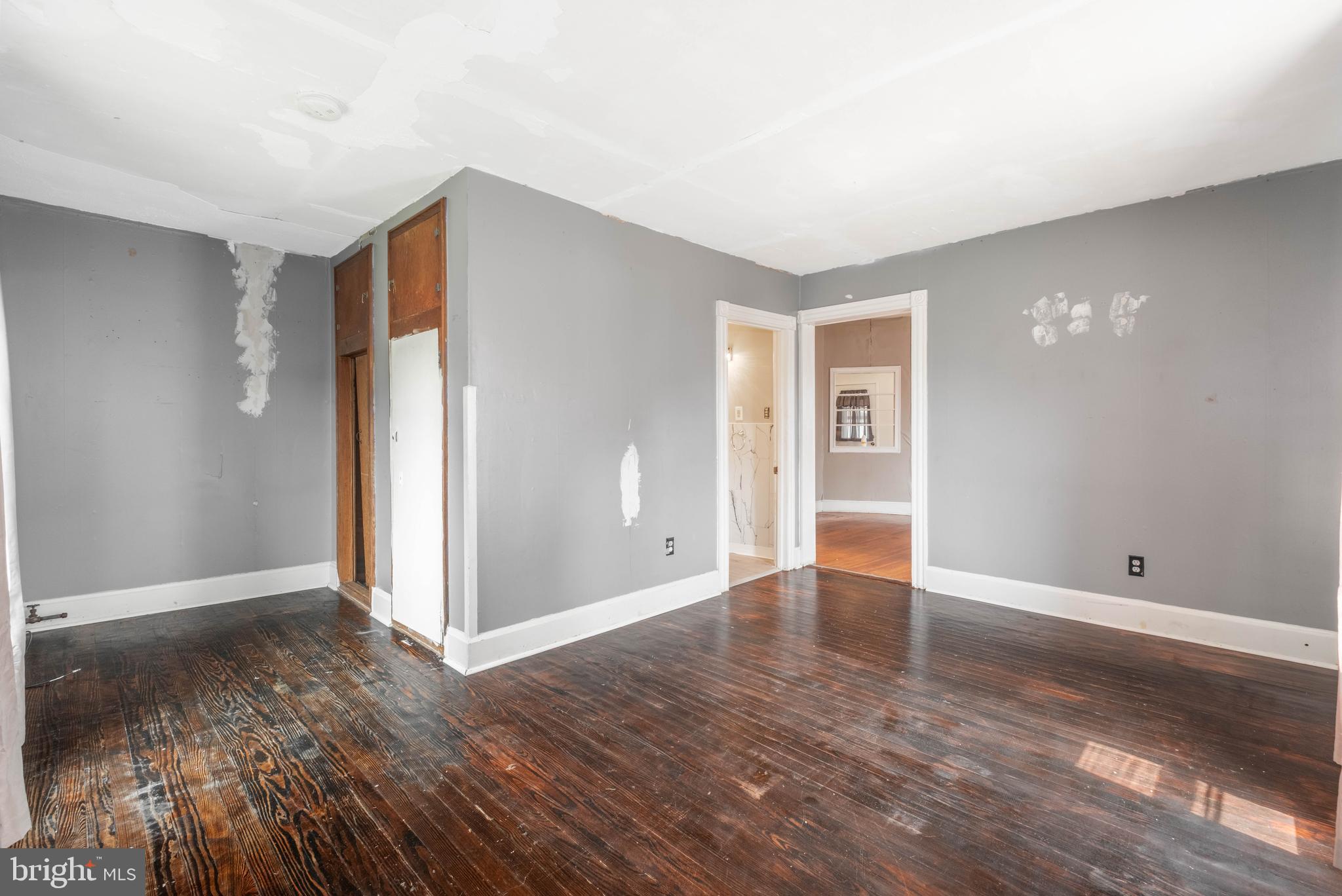 SOUTH END - Residential