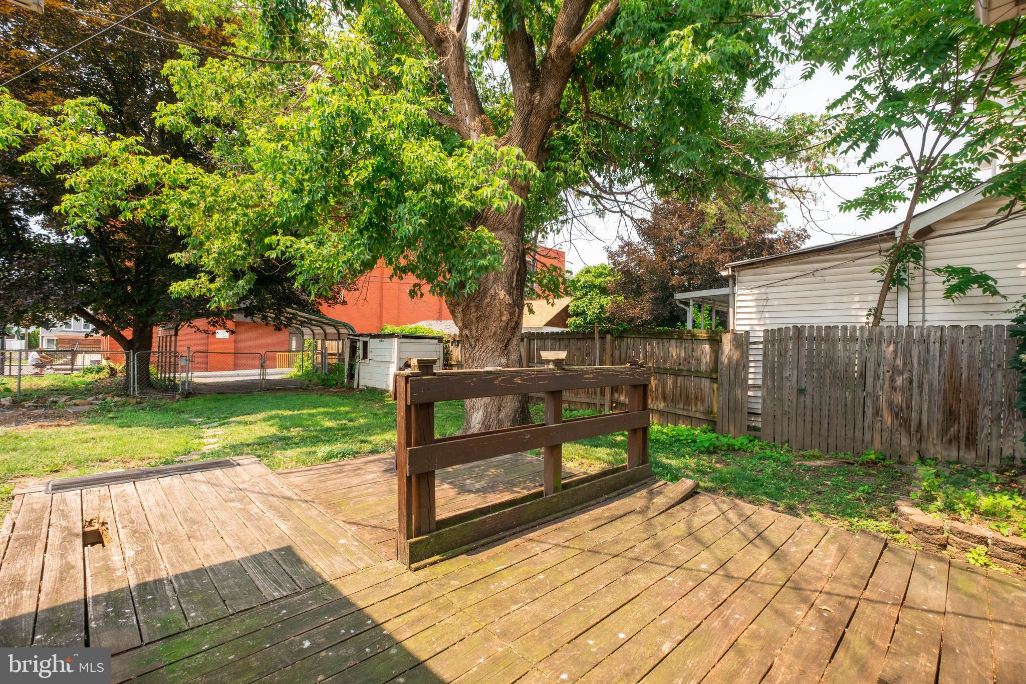 SOUTH END - Residential