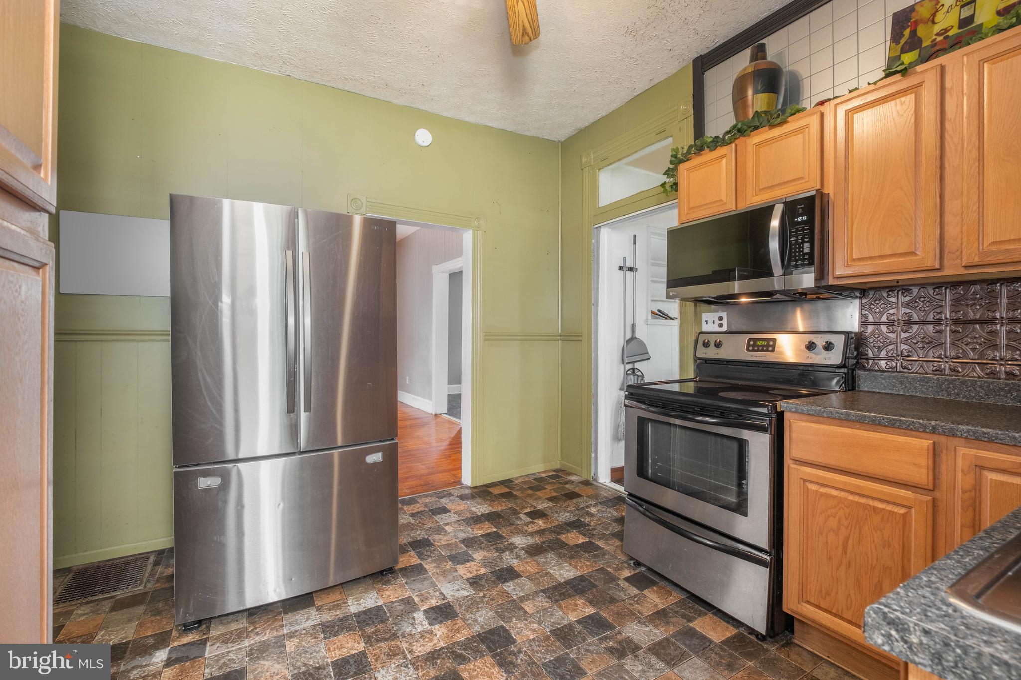 SOUTH END - Residential