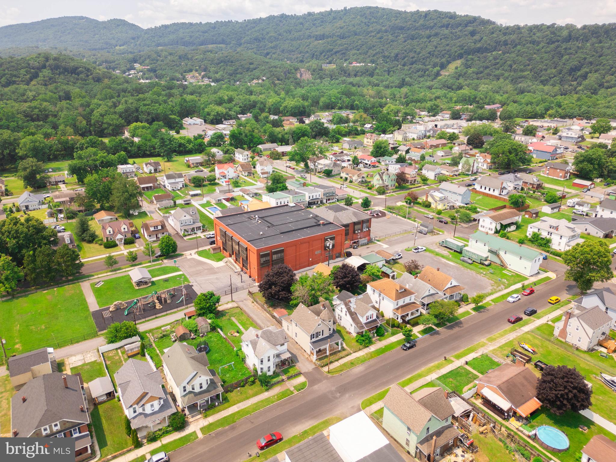 SOUTH END - Residential