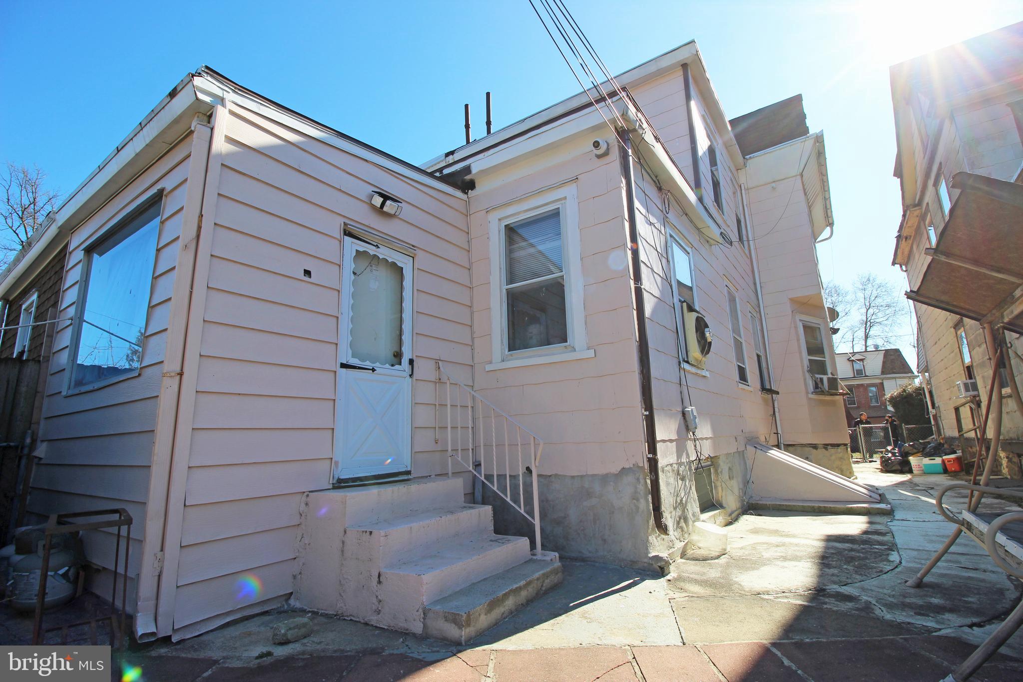 PHILADELPHIA (NORTH) - Residential