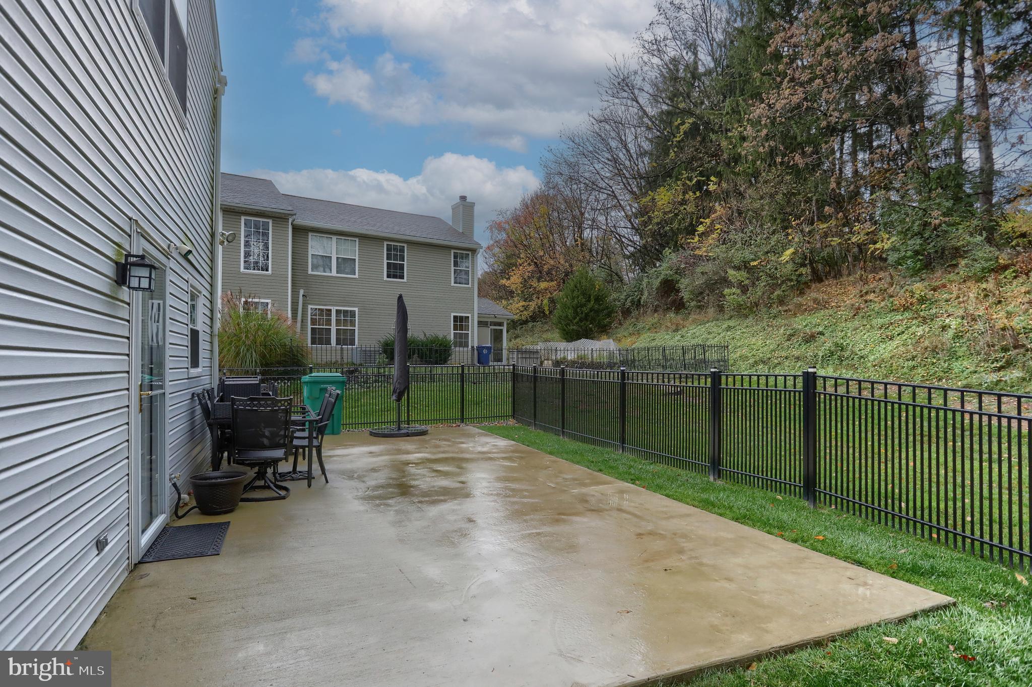 HIGHLANDS AT HEATHERFIELD - Residential