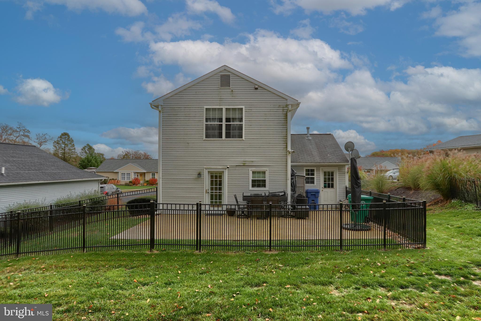 HIGHLANDS AT HEATHERFIELD - Residential