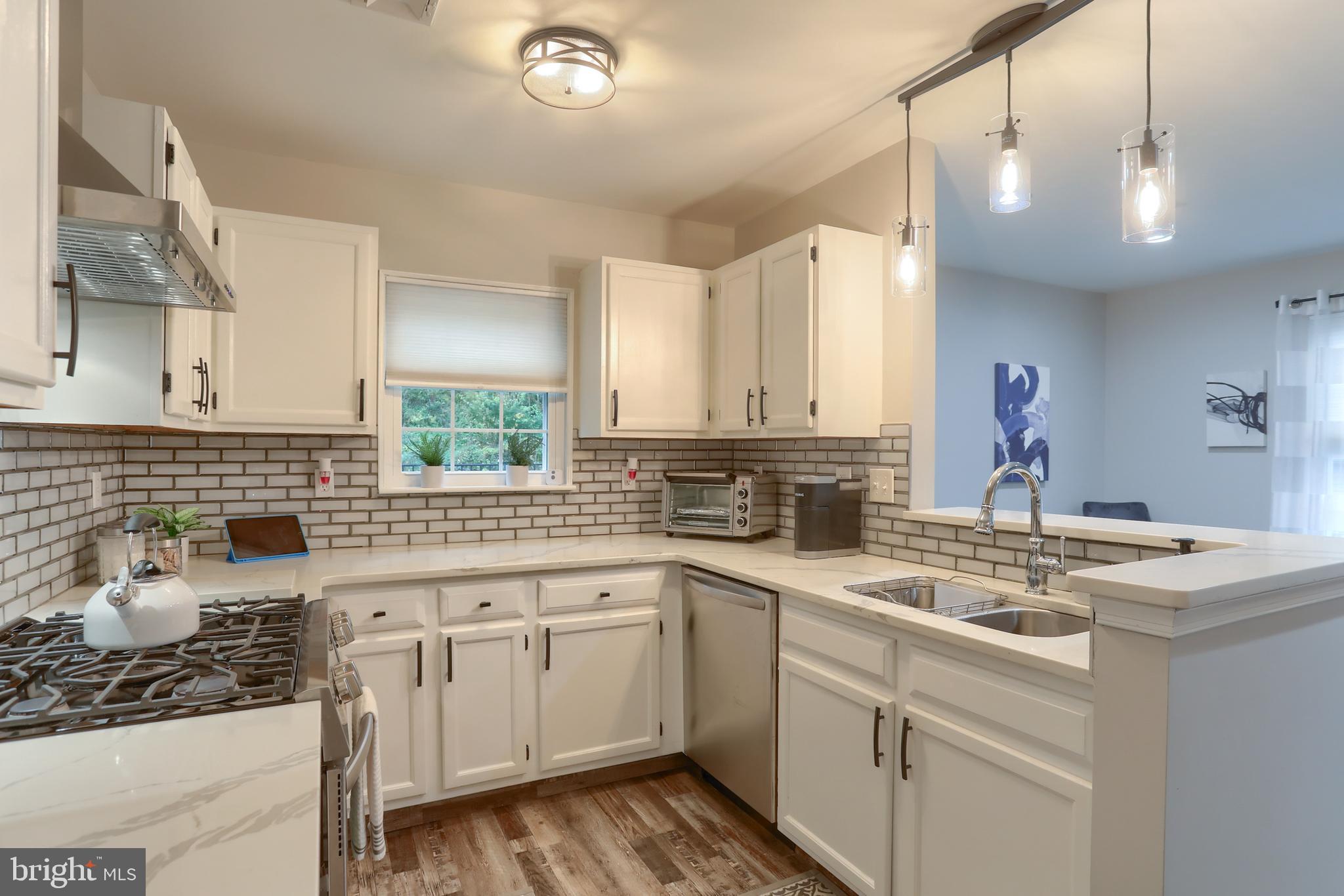 HIGHLANDS AT HEATHERFIELD - Residential