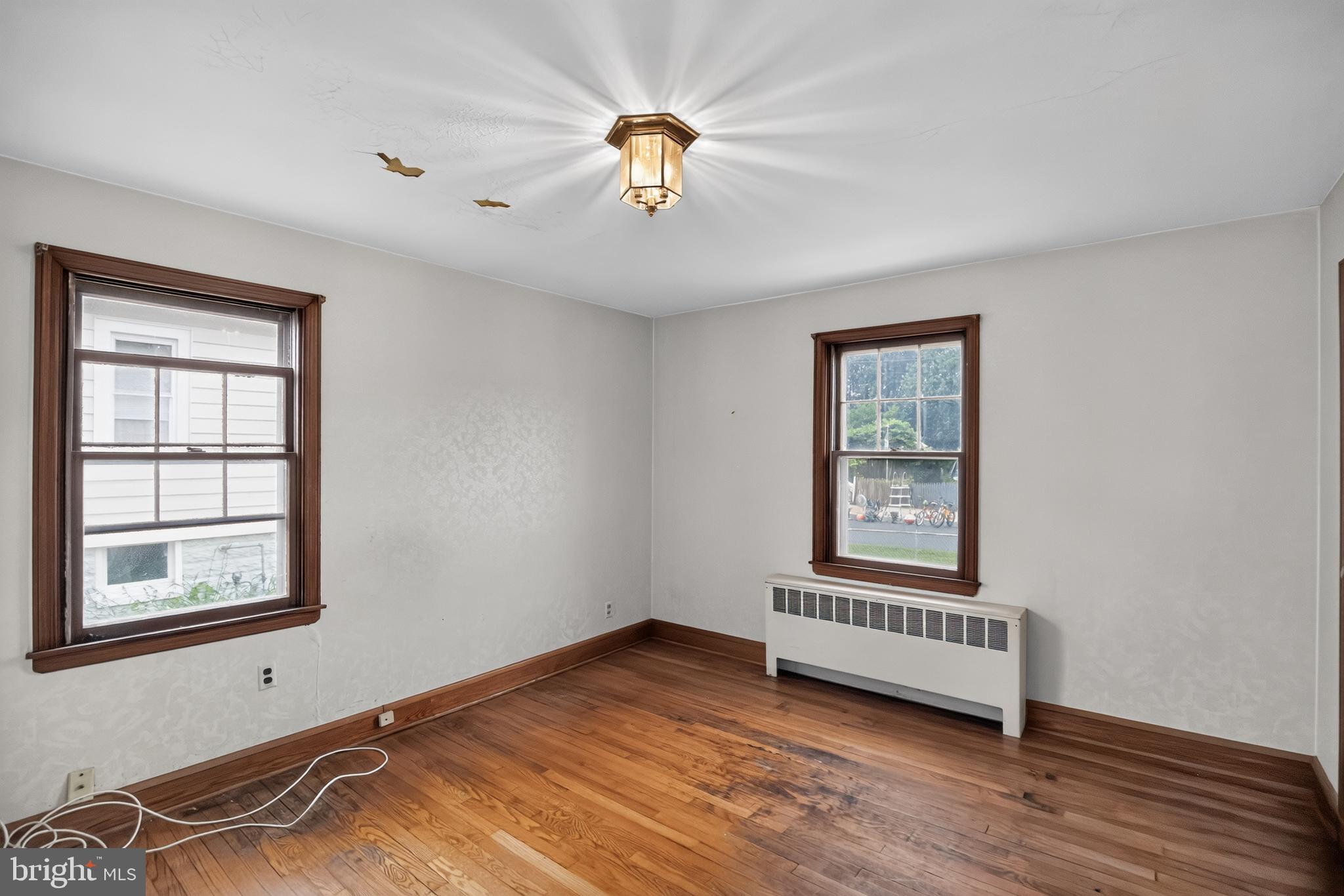 ROLAND TERRACE - Residential