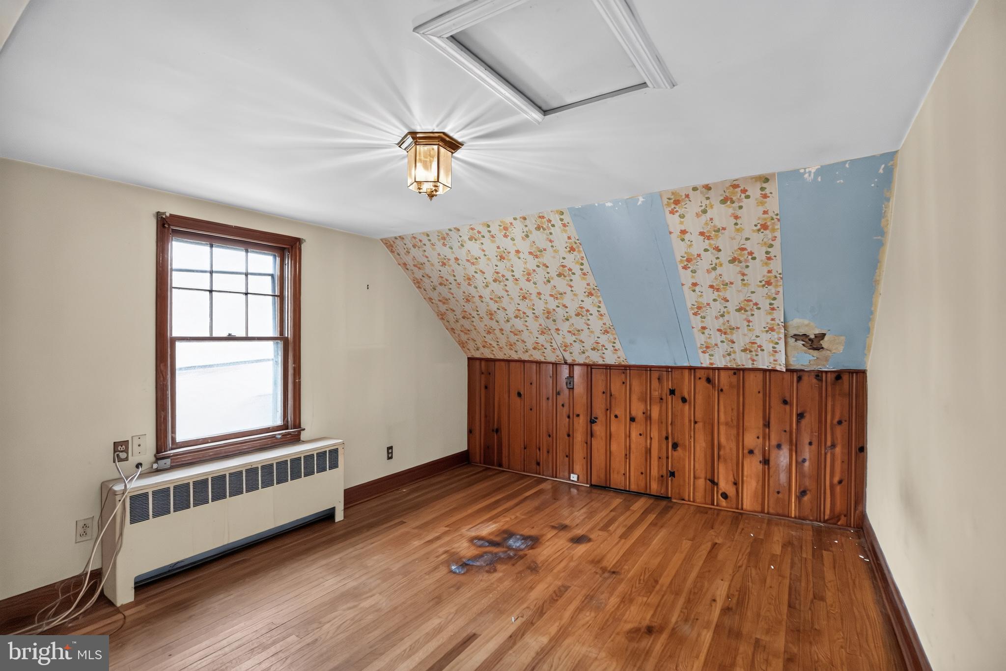 ROLAND TERRACE - Residential