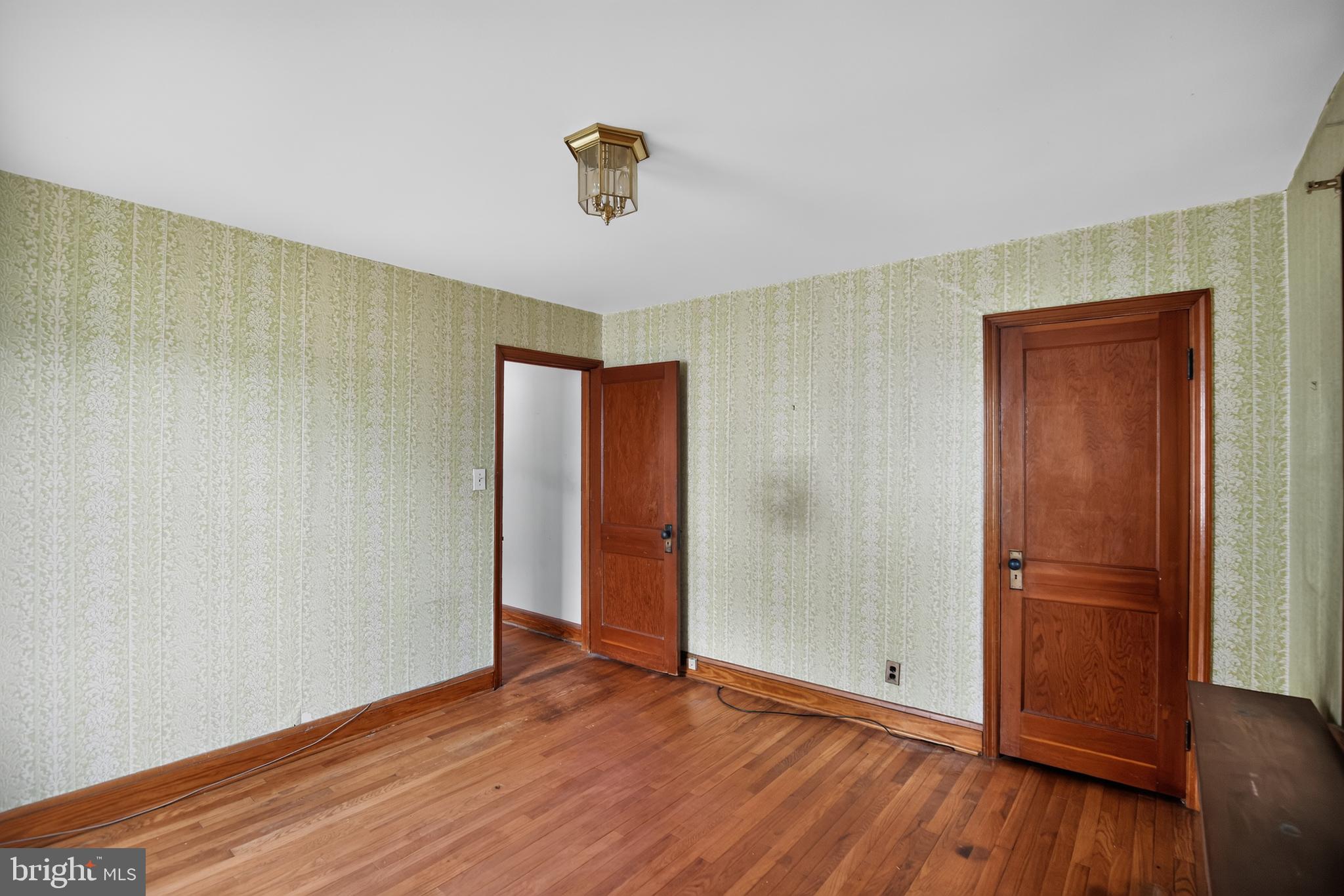 ROLAND TERRACE - Residential