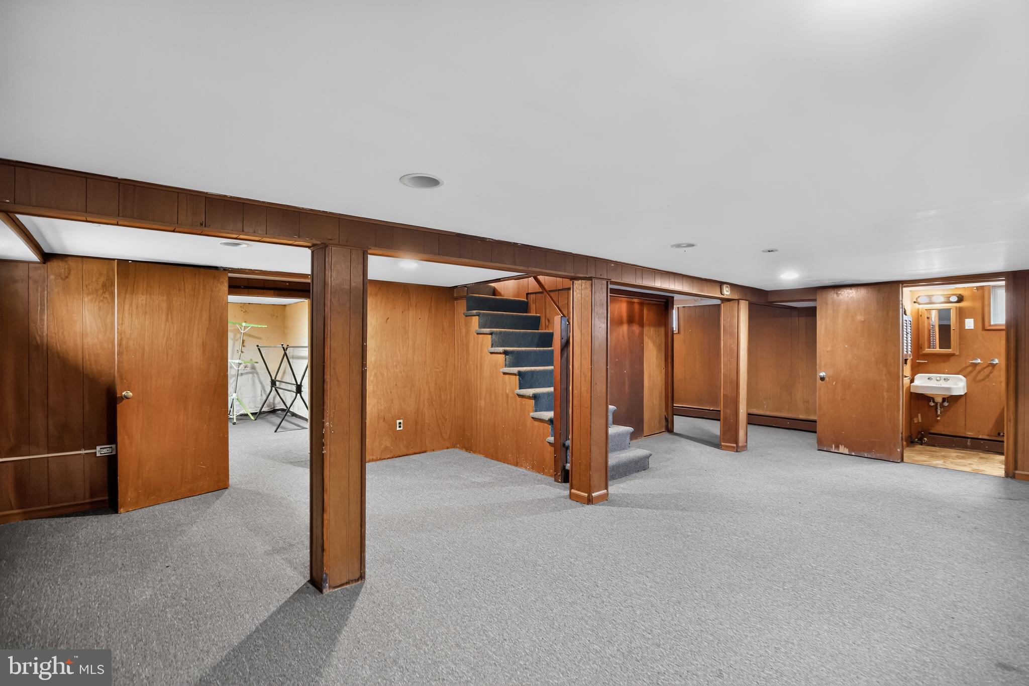 ROLAND TERRACE - Residential