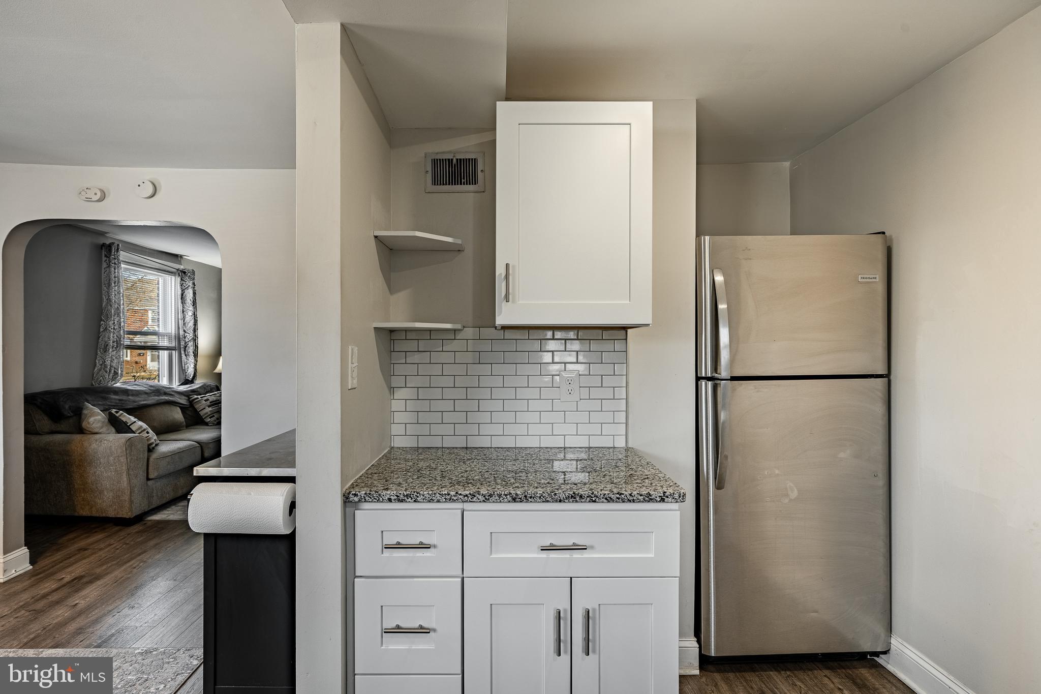 LEEDOM ESTS - Residential