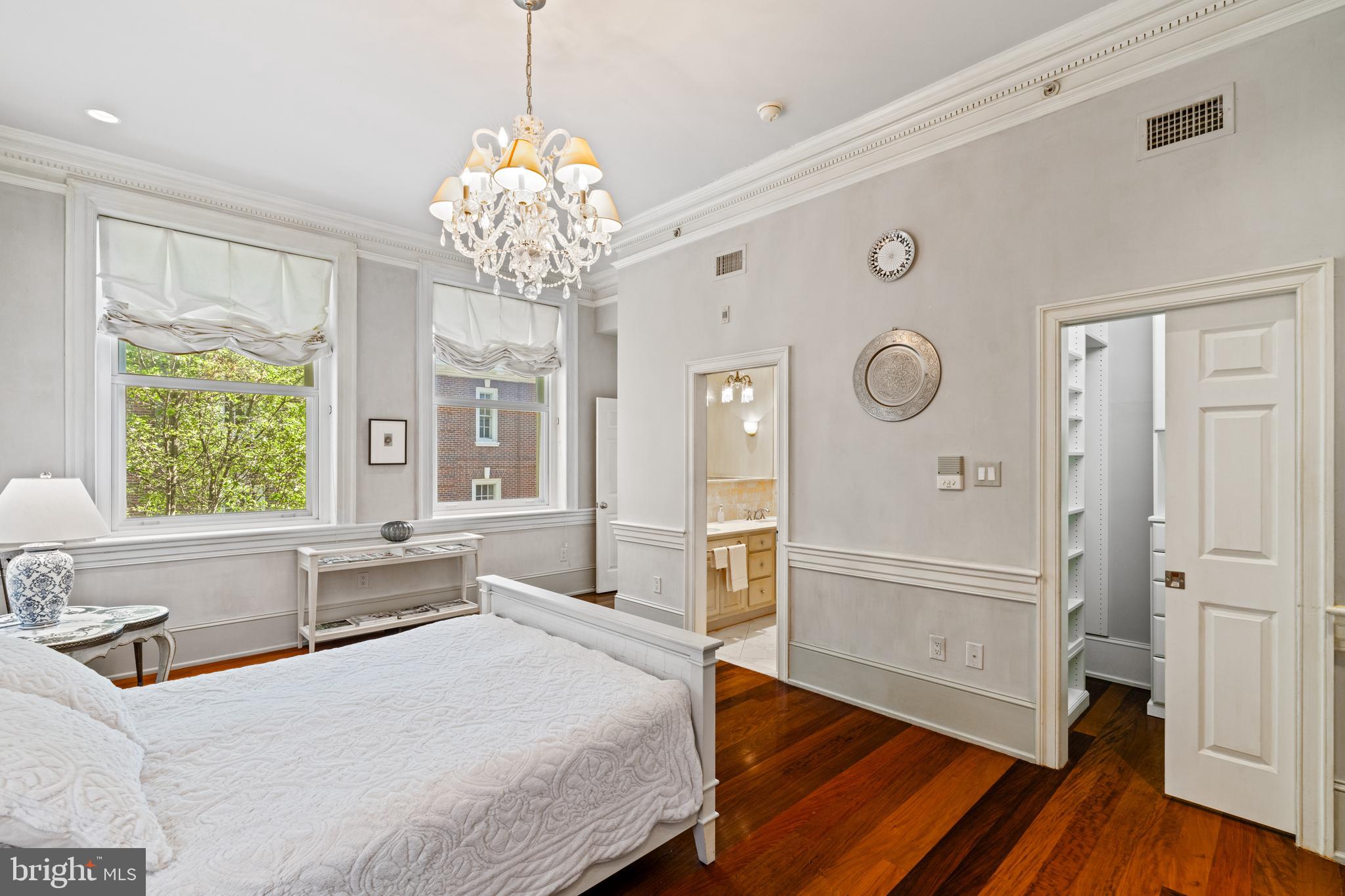 RITTENHOUSE SQUARE - Residential
