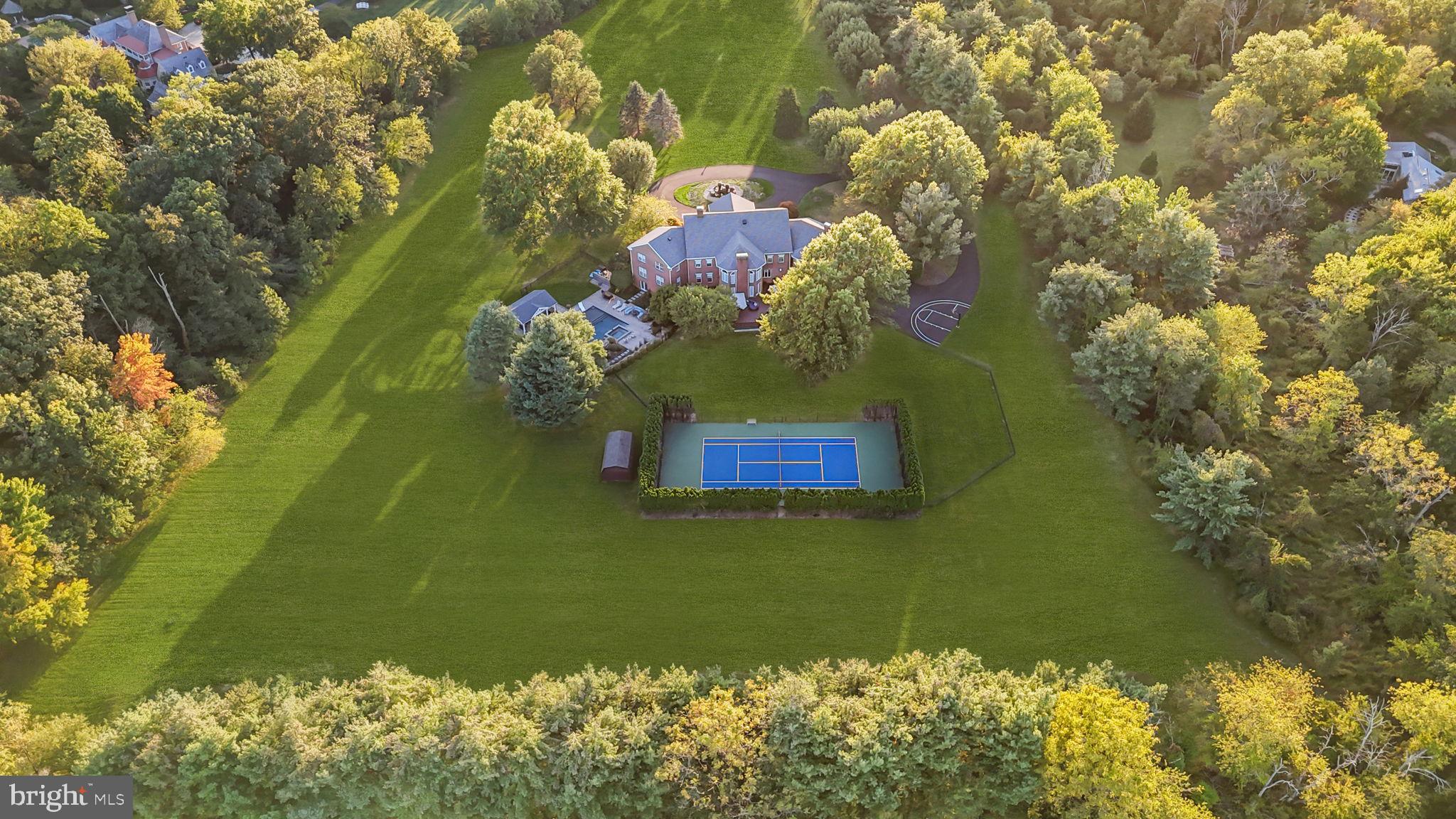 WOODLANDS - Residential