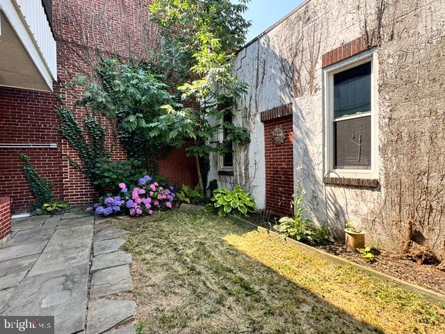 LEWISTOWN BORO - Residential