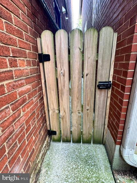 LEWISTOWN BORO - Residential