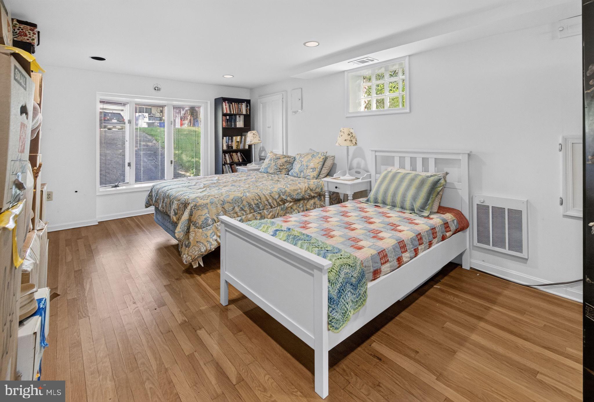 PINEHURST VILLAGE - Residential