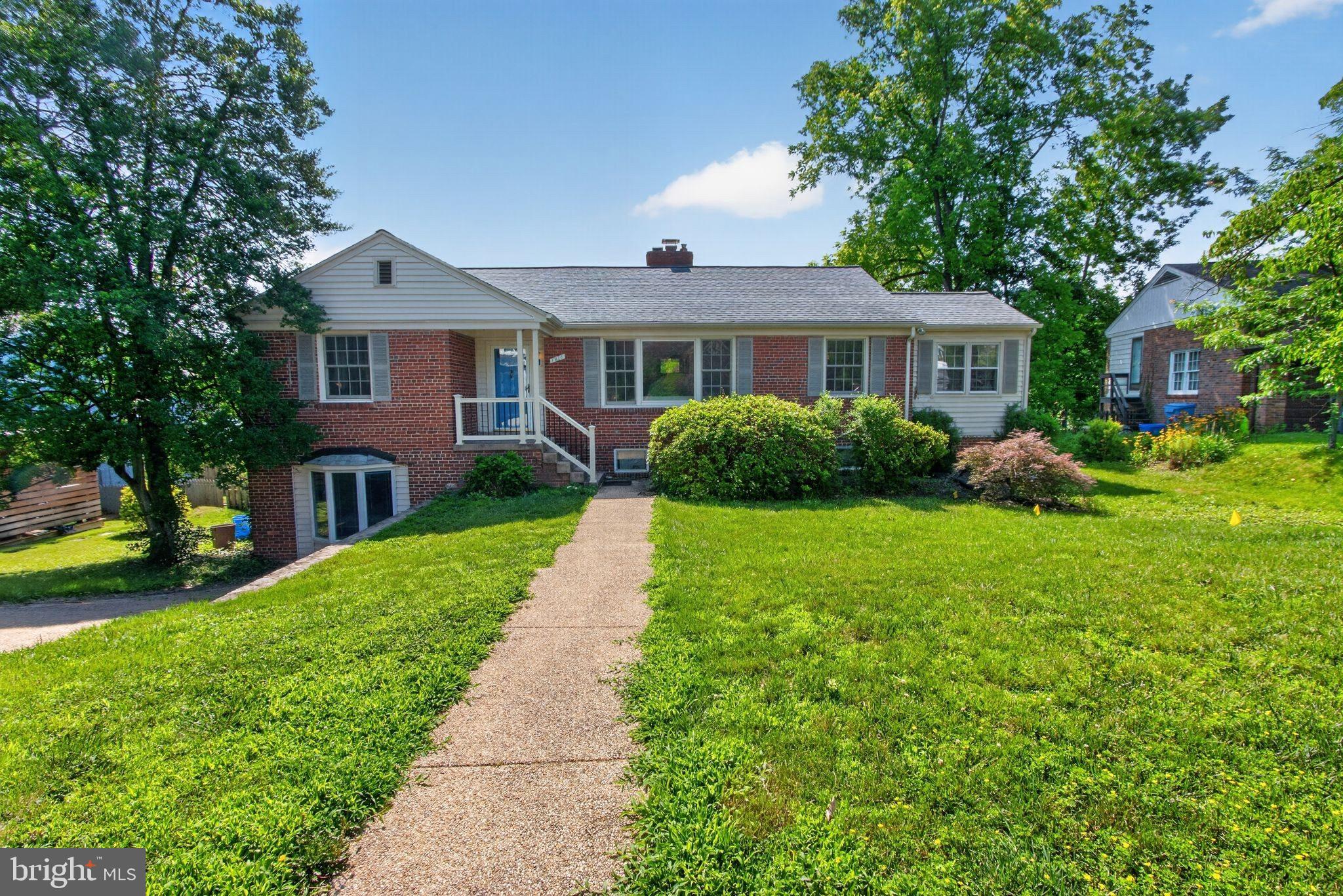 PINEHURST VILLAGE - Residential