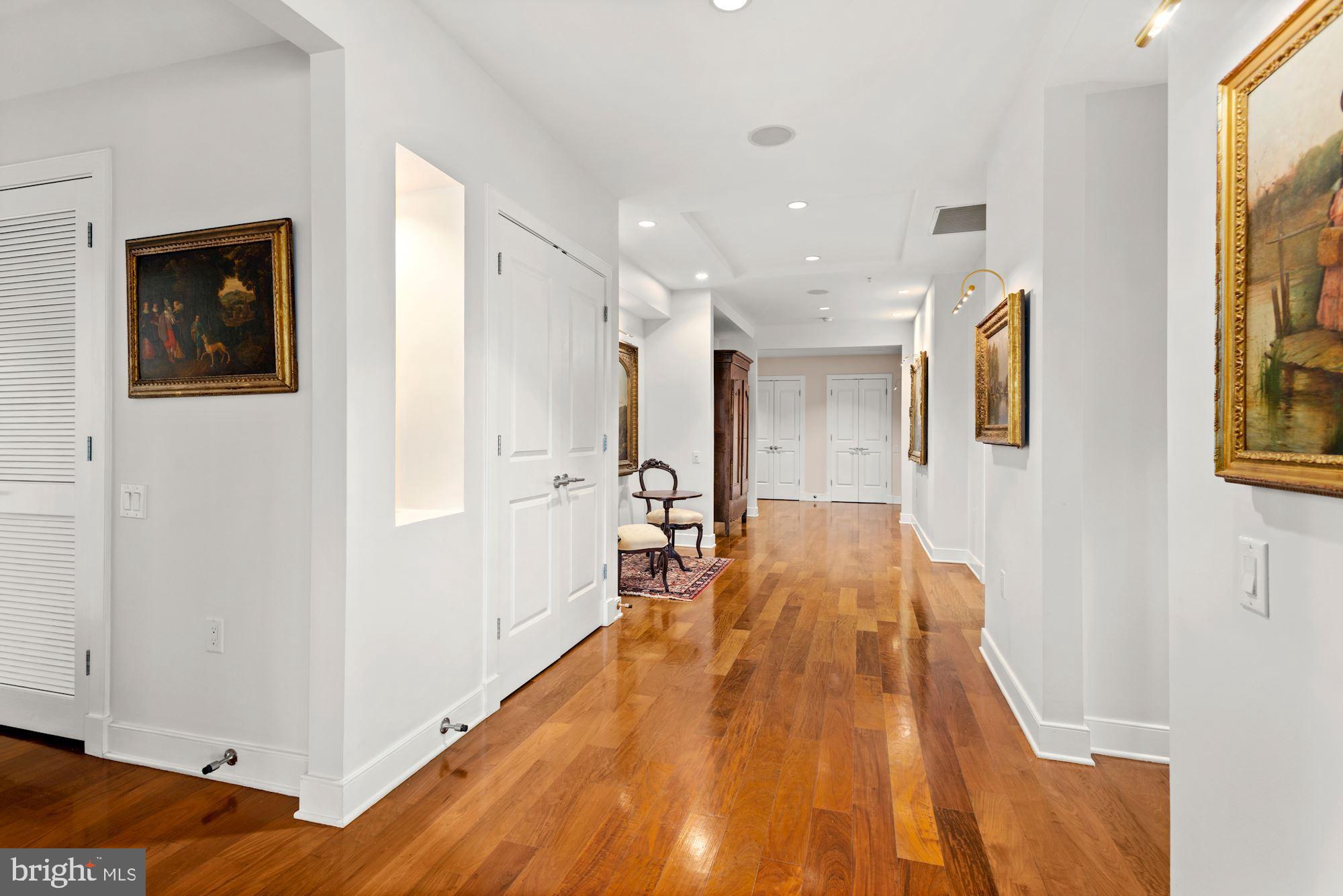 GEORGETOWN - Residential