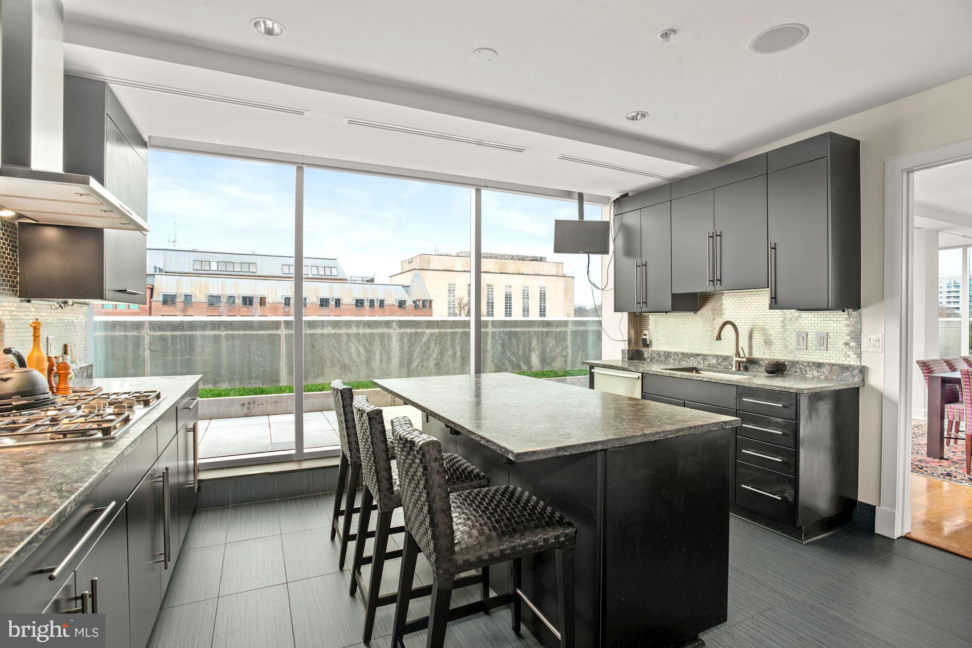 GEORGETOWN - Residential