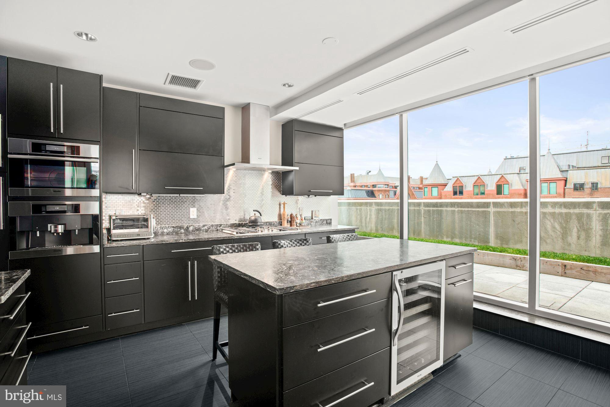 GEORGETOWN - Residential