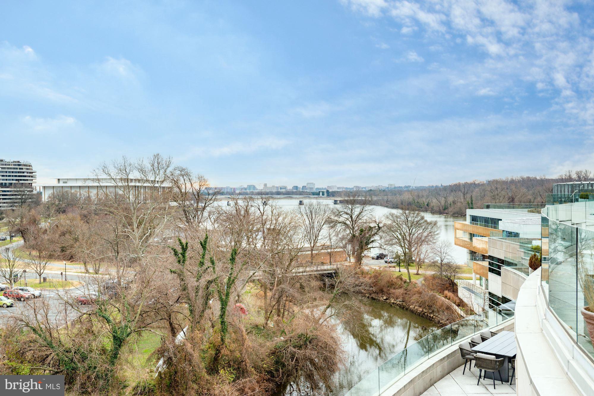 GEORGETOWN - Residential