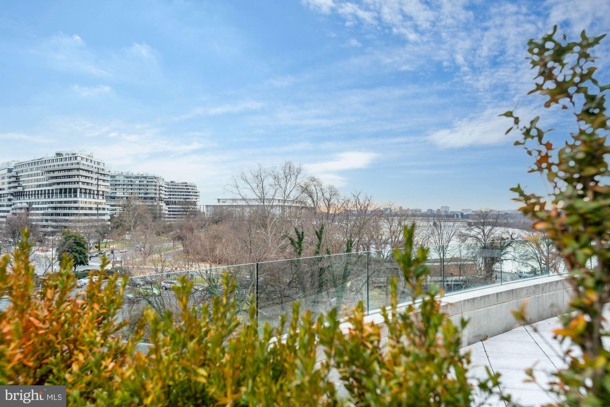 GEORGETOWN - Residential