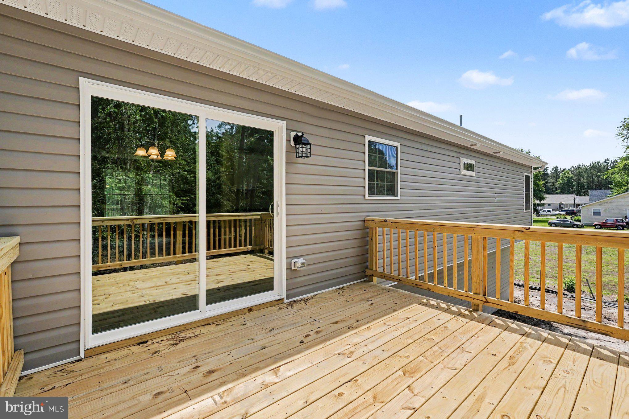 WESTMORELAND SHORES - Residential