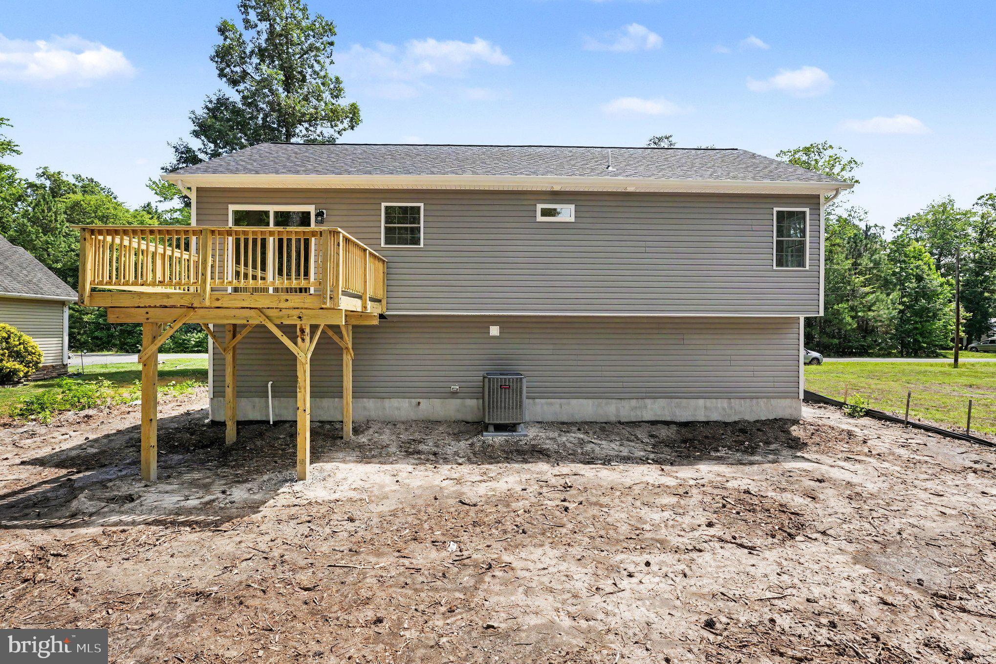 WESTMORELAND SHORES - Residential