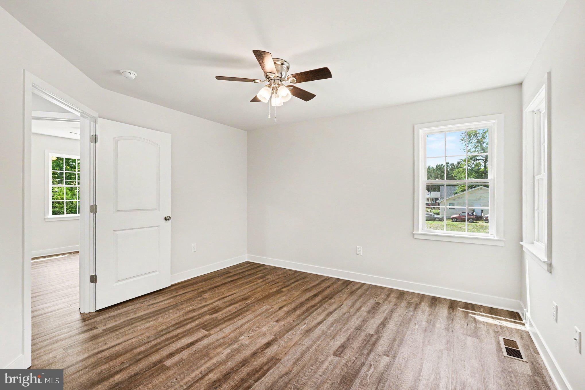 WESTMORELAND SHORES - Residential