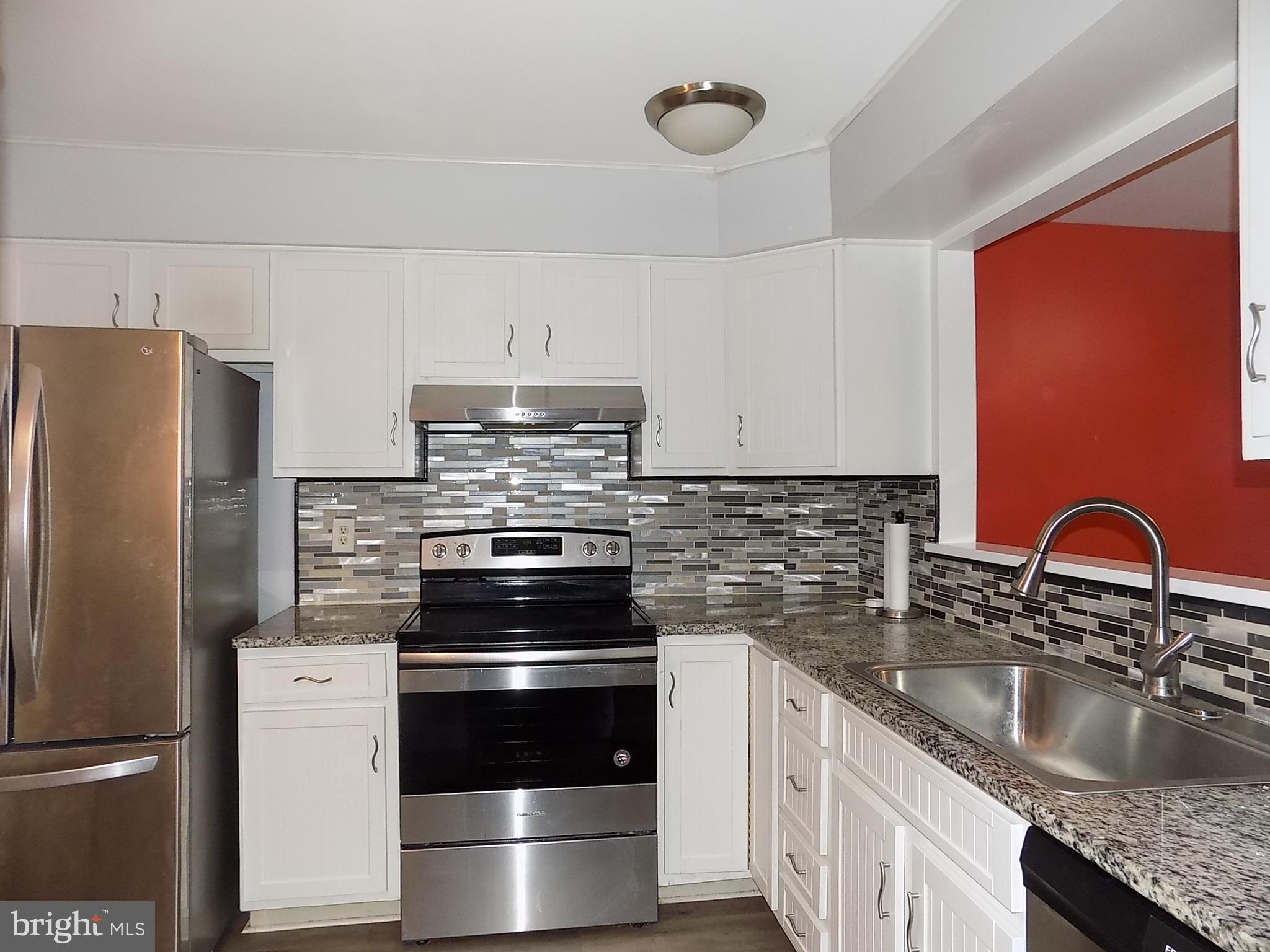 CRESTWOOD CONDO - Residential