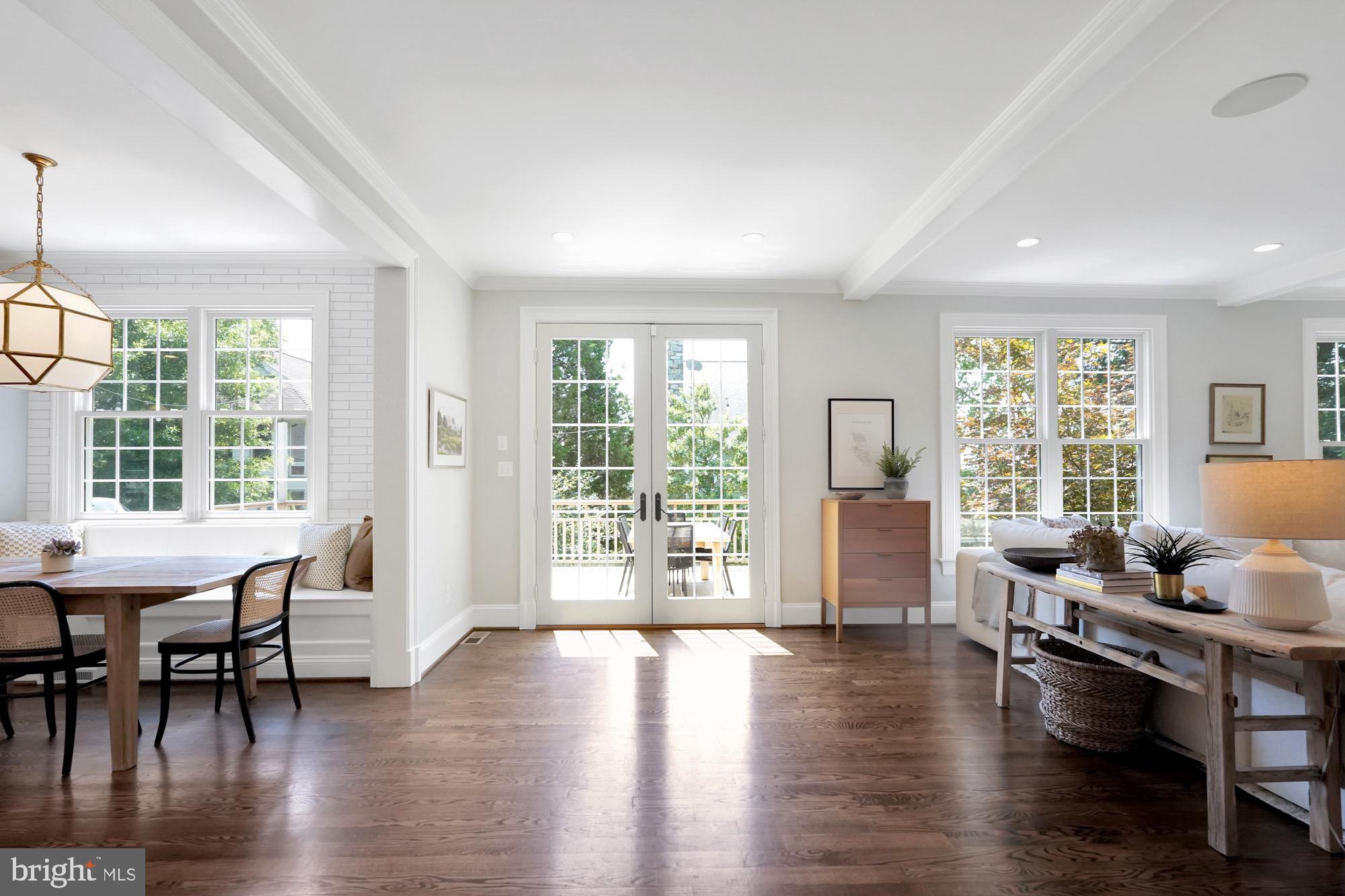 BERKSHIRE OAKWOOD - Residential