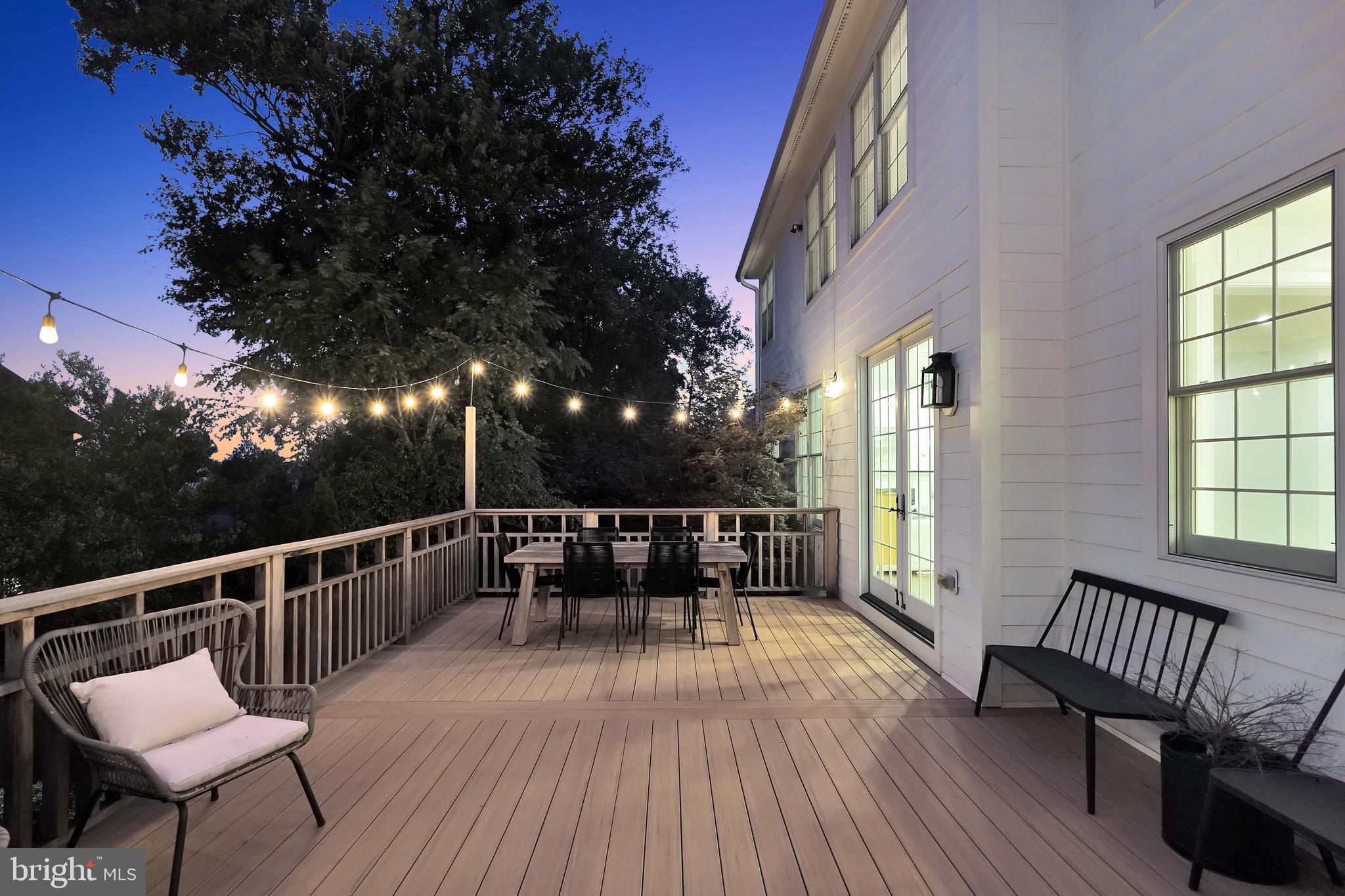 BERKSHIRE OAKWOOD - Residential