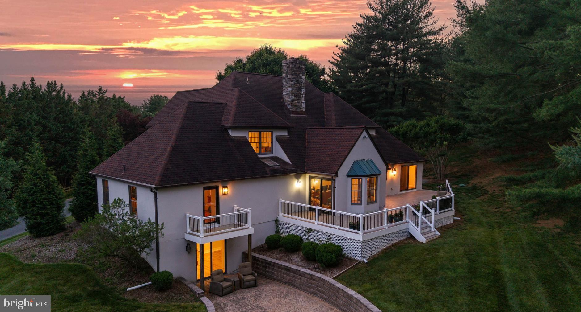 OVERLOOK - Residential