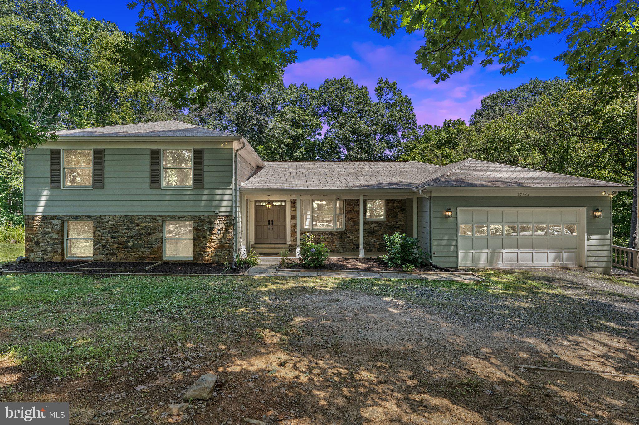LINCOLN ACRES - Residential