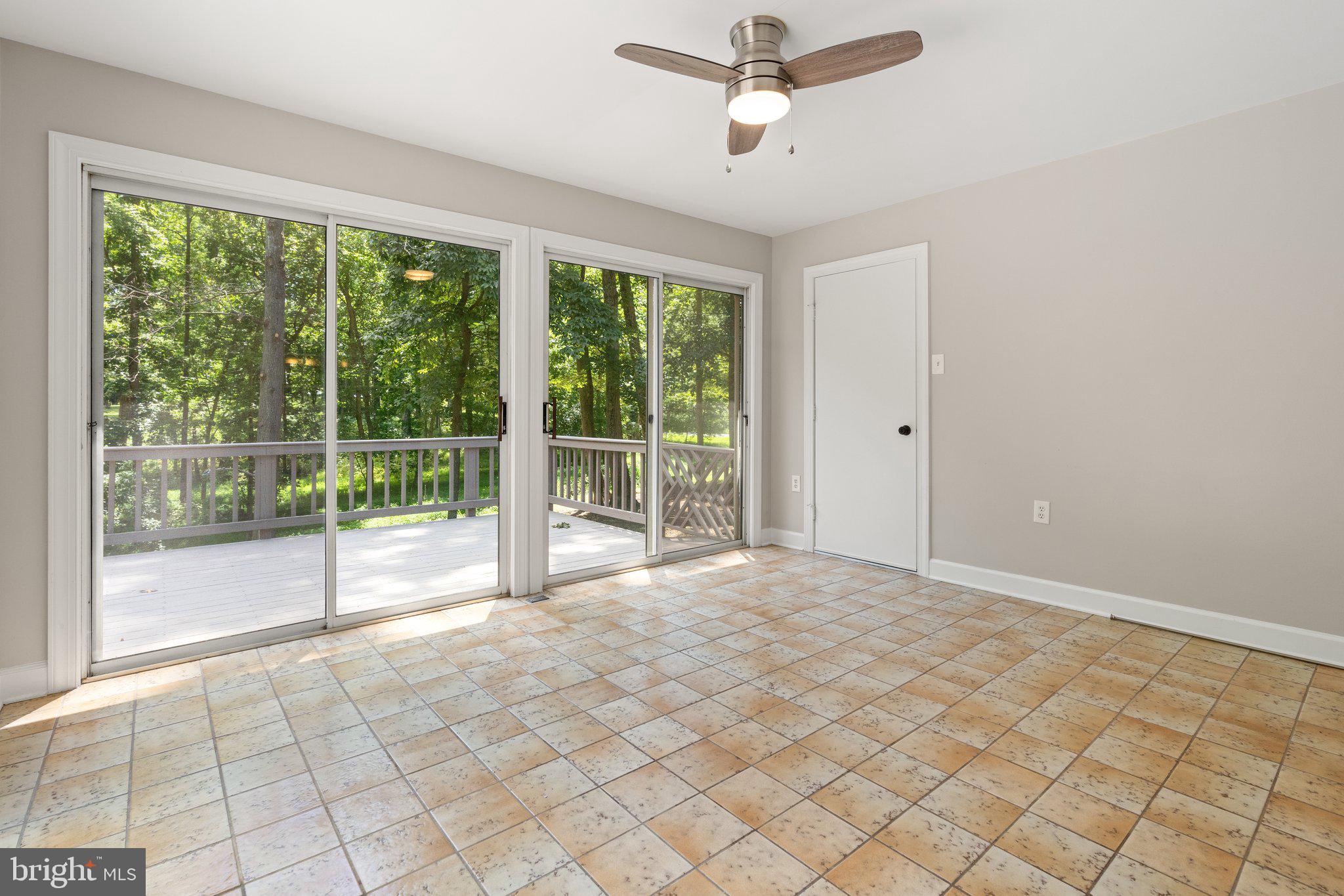 LINCOLN ACRES - Residential