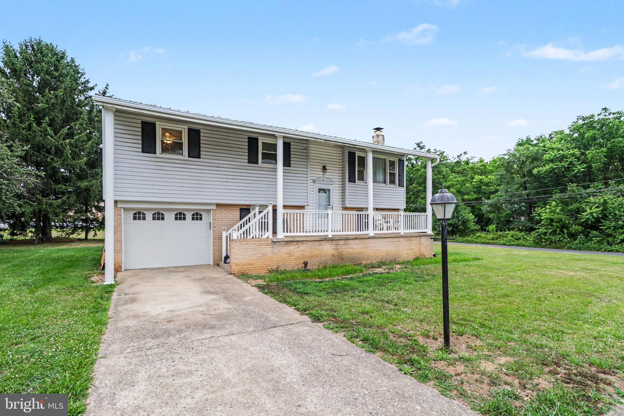 MECHANICSBURG BOROUGH - Residential