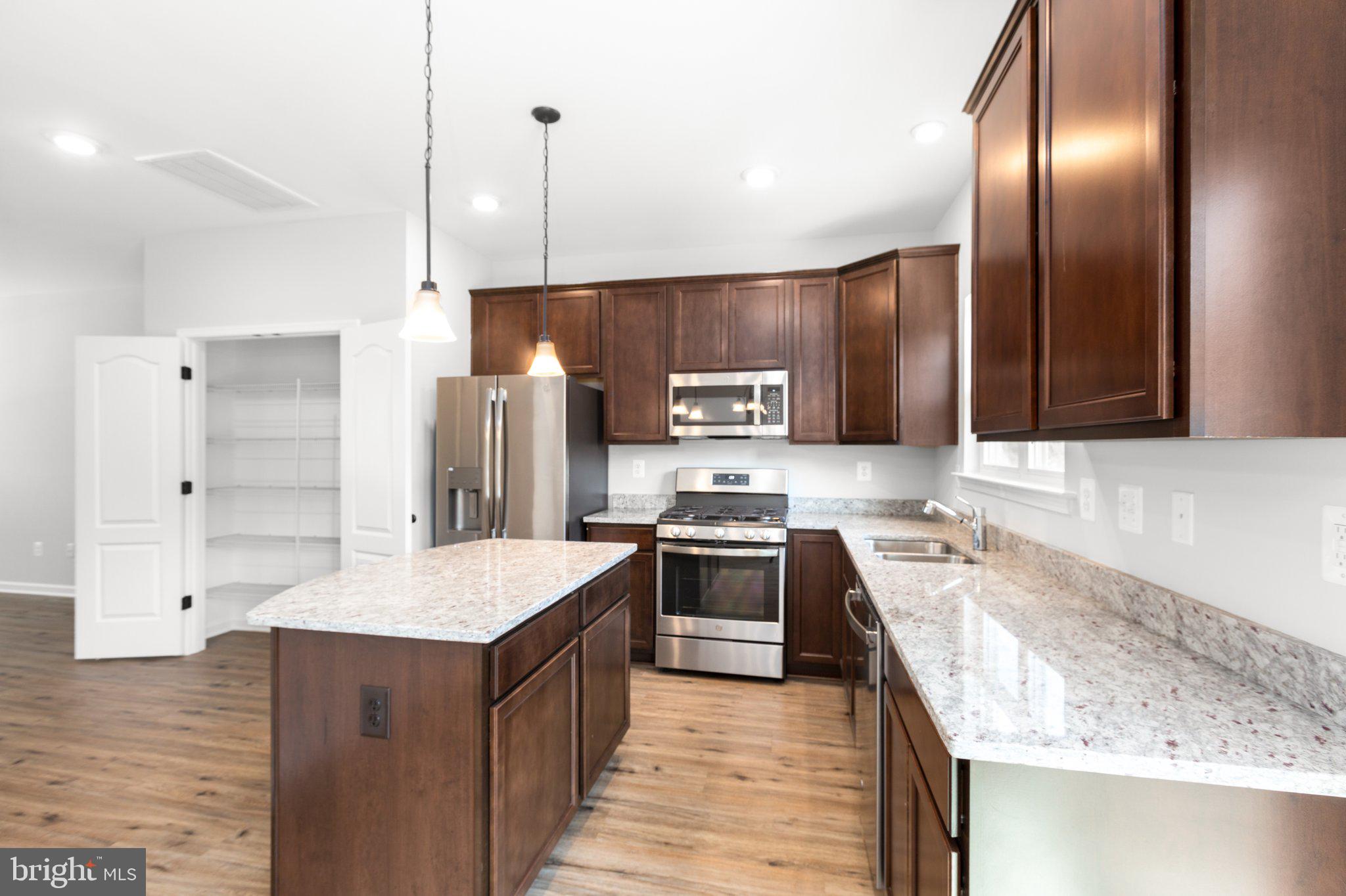MALLARD LANDING - Residential Lease