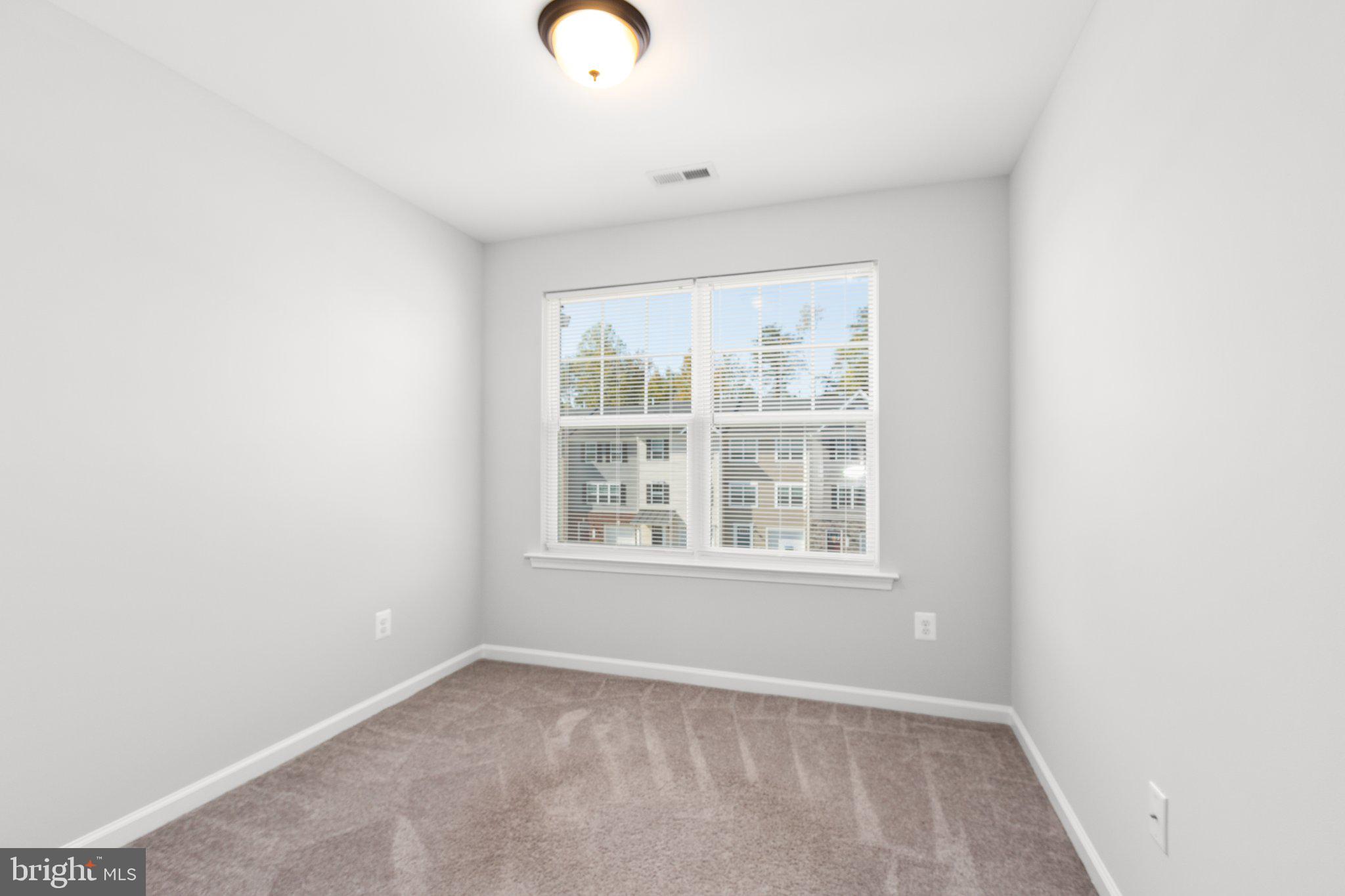 MALLARD LANDING - Residential Lease
