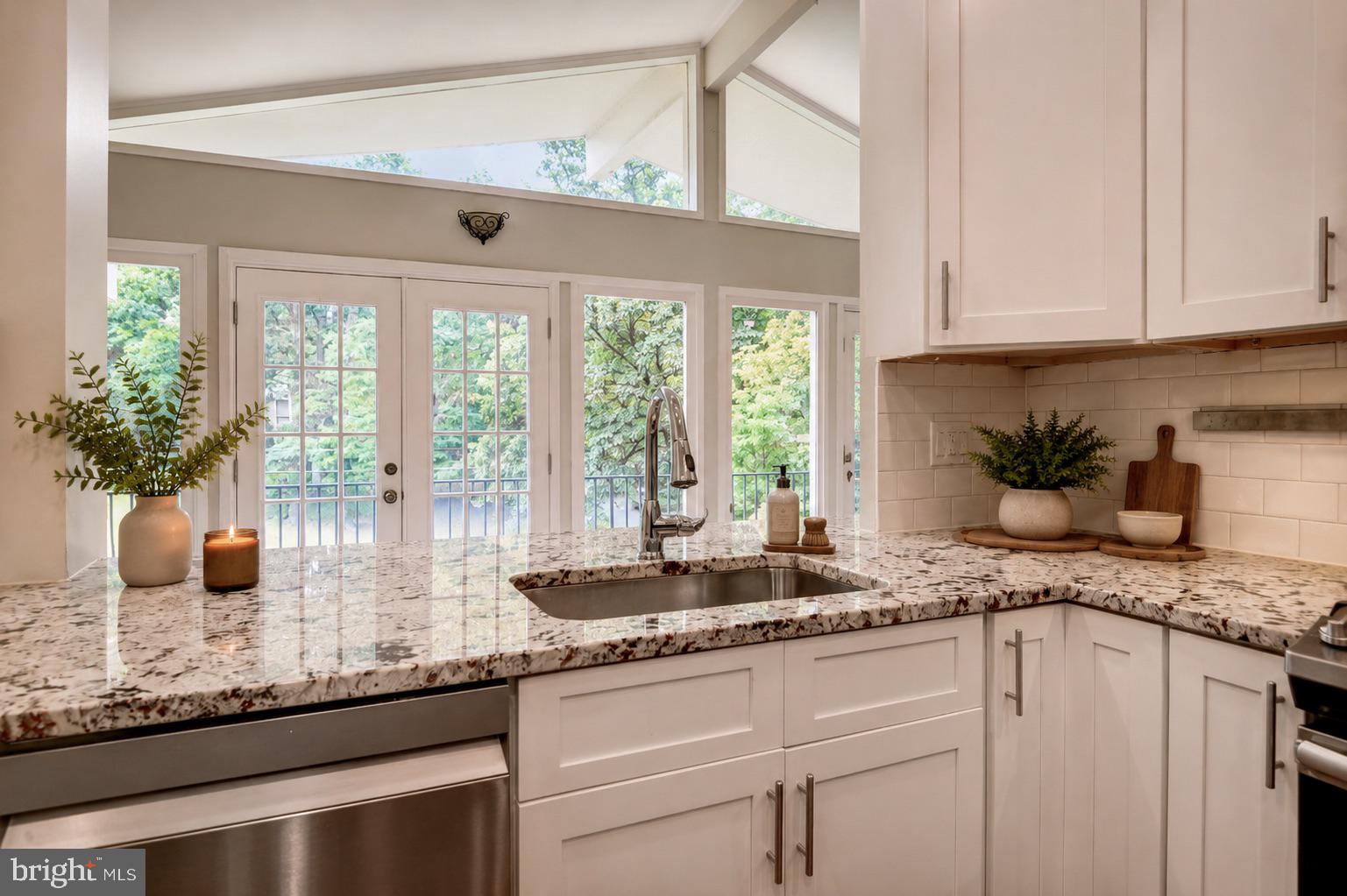 BANNOCKBURN ESTATES - Residential