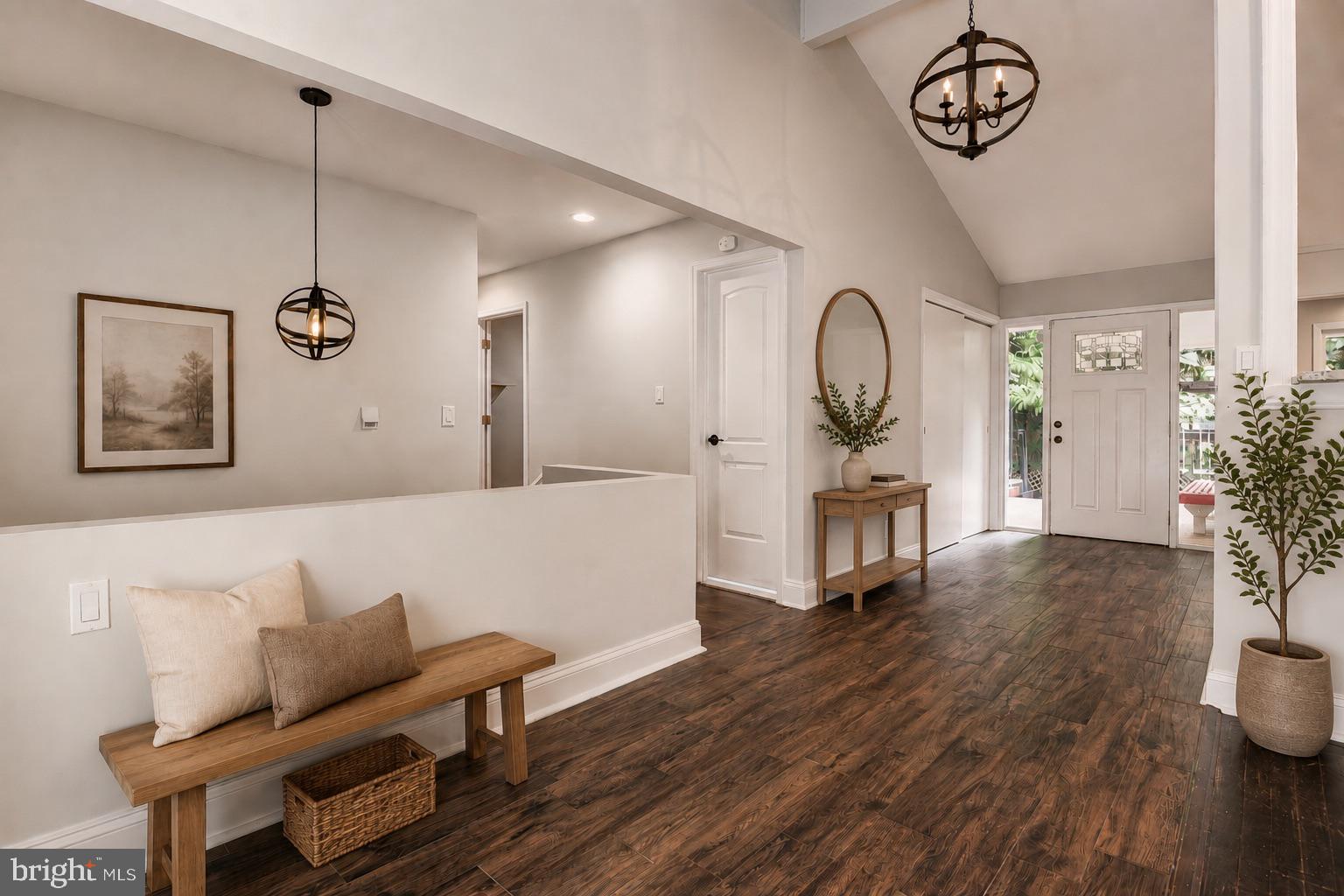 BANNOCKBURN ESTATES - Residential