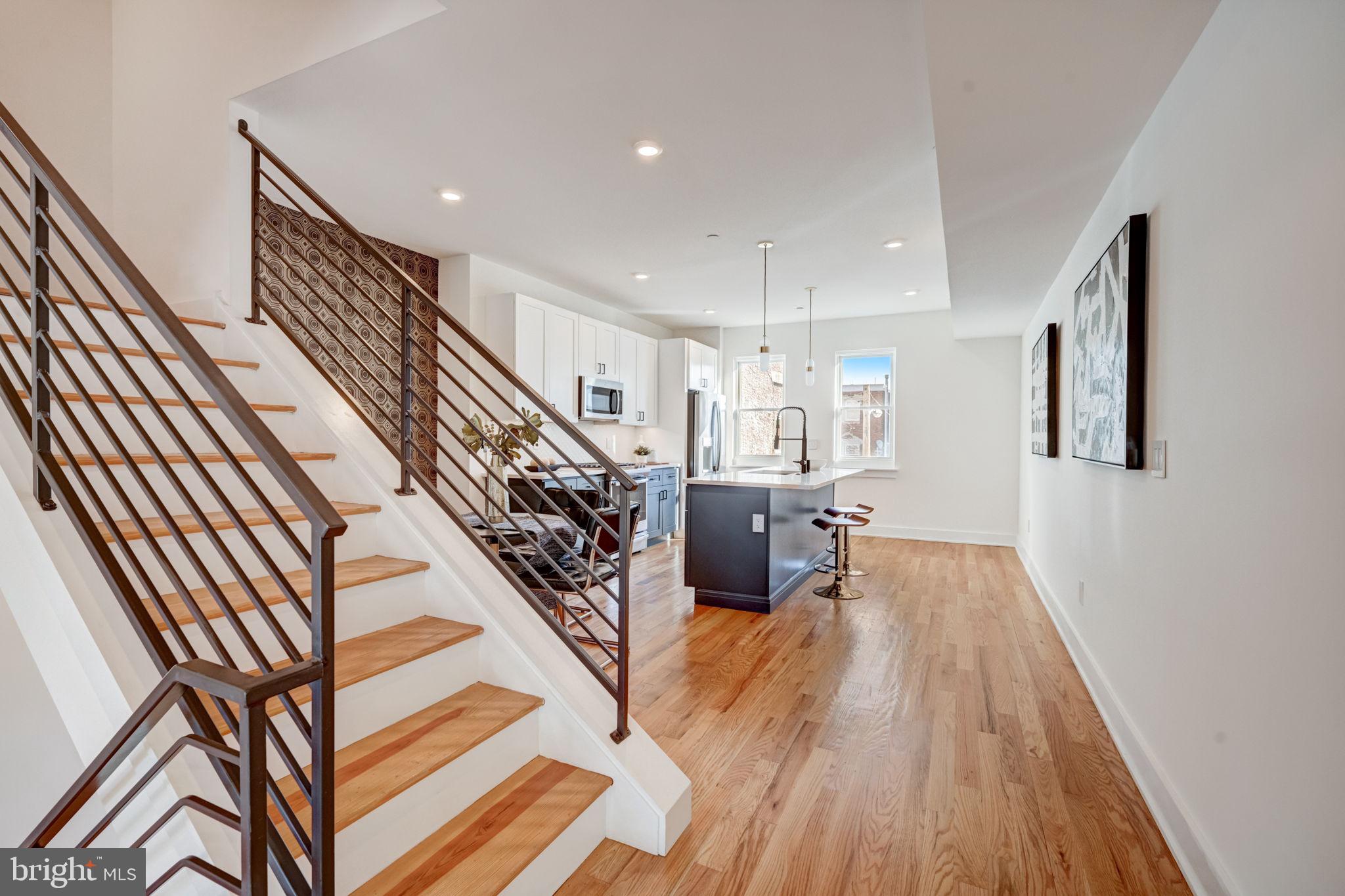 PASSYUNK SQUARE - Residential