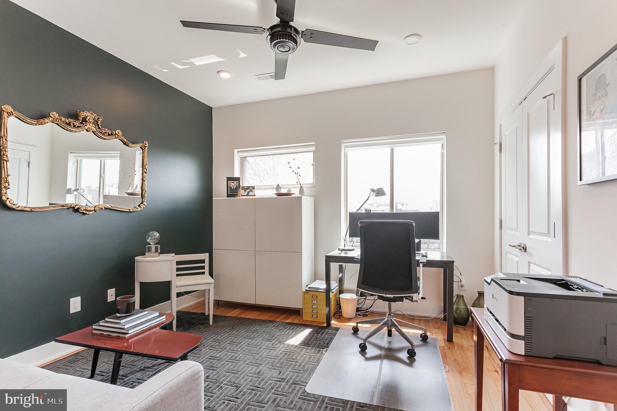 PASSYUNK SQUARE - Residential