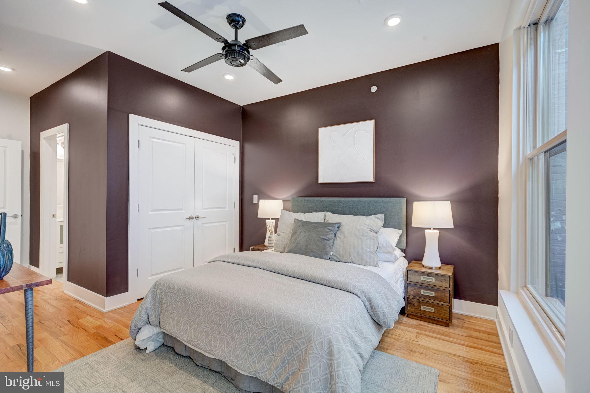 PASSYUNK SQUARE - Residential