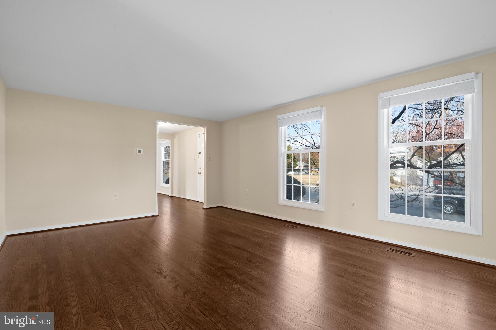 FOX MILL ESTATES - Residential
