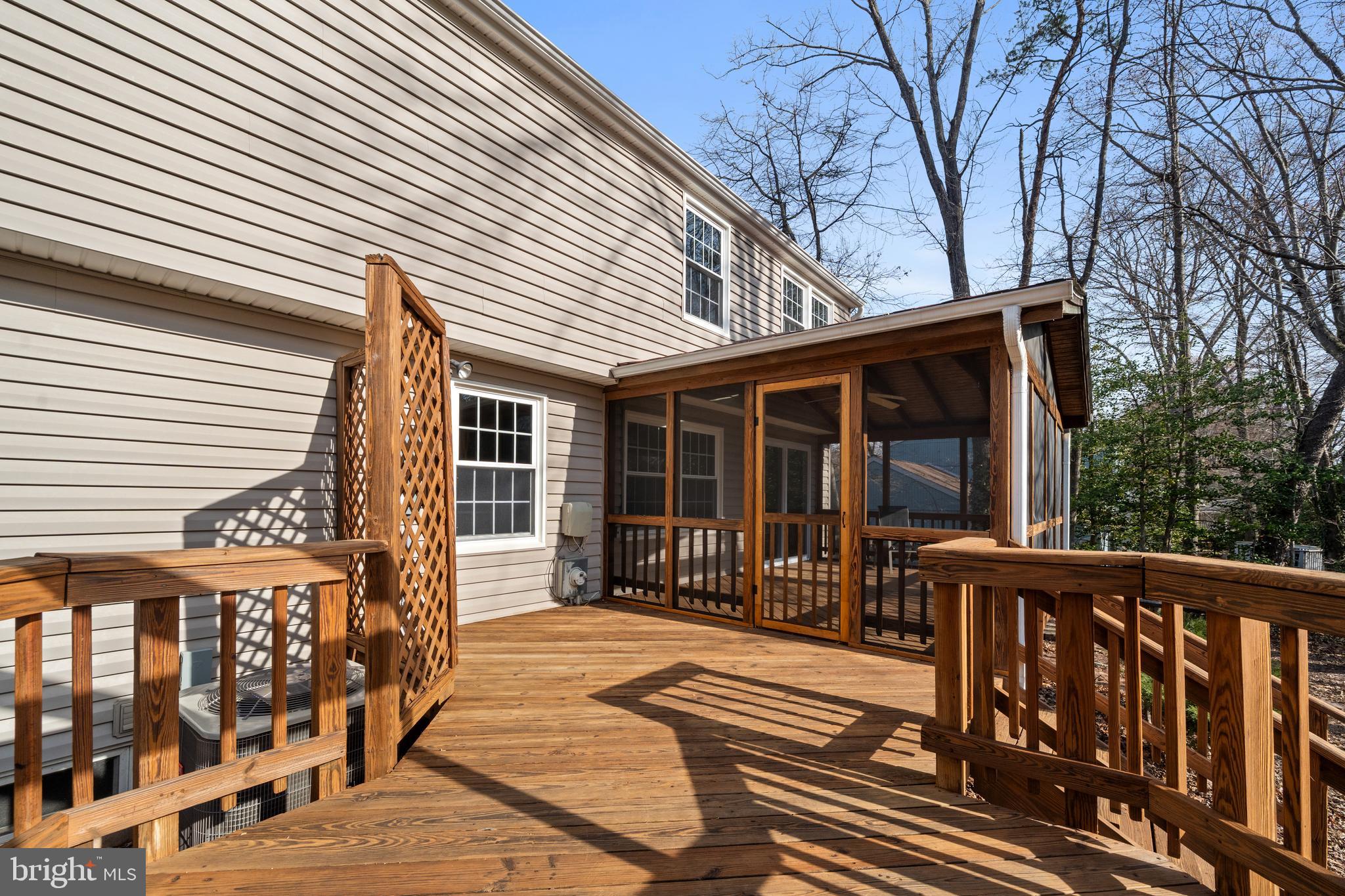 FOX MILL ESTATES - Residential