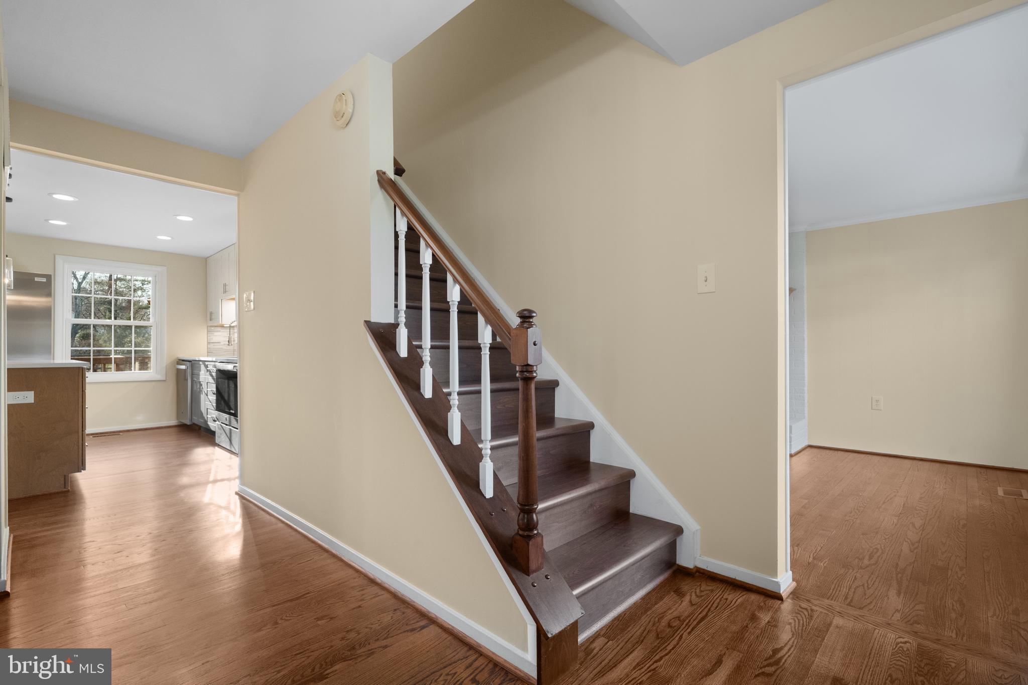 FOX MILL ESTATES - Residential
