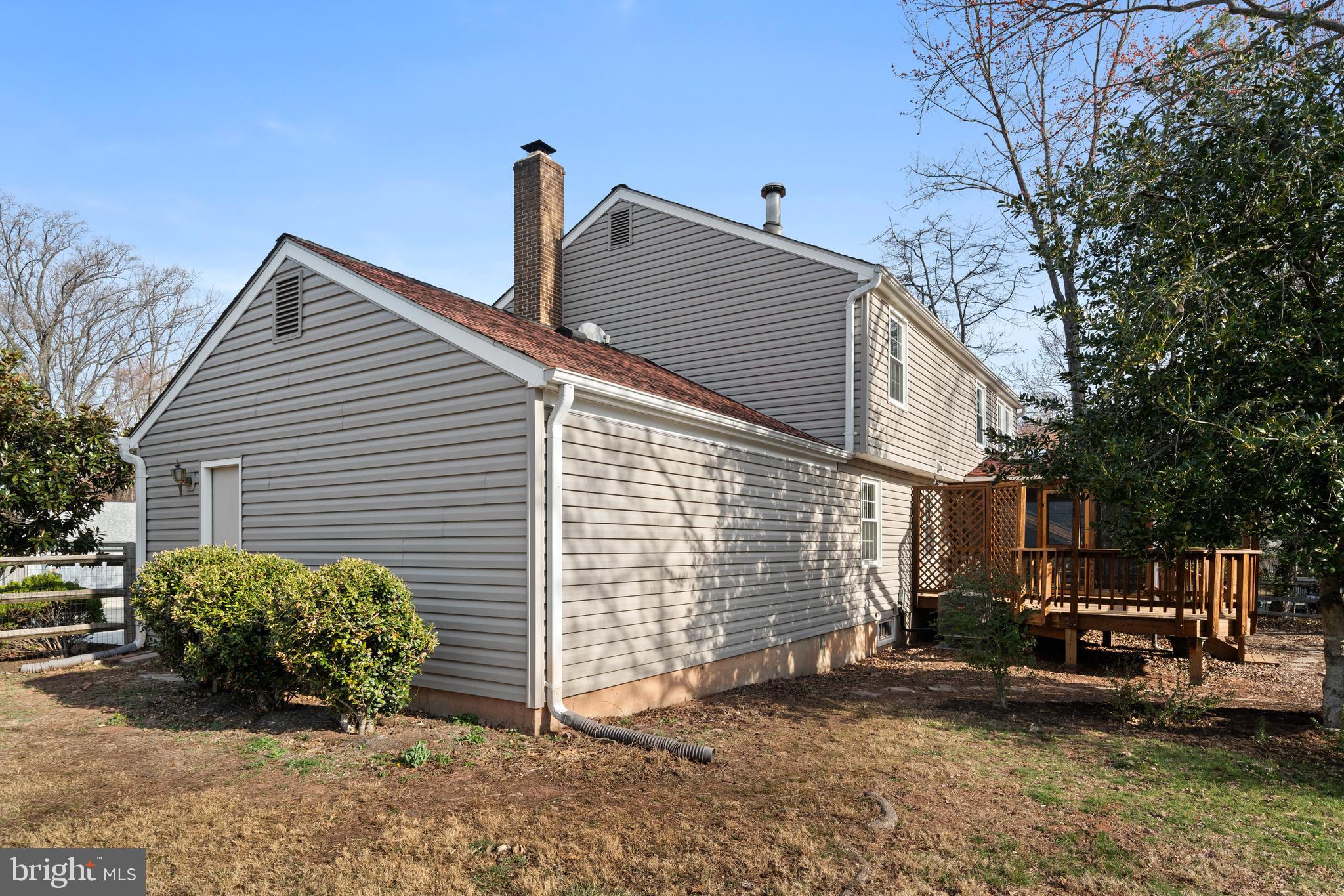 FOX MILL ESTATES - Residential