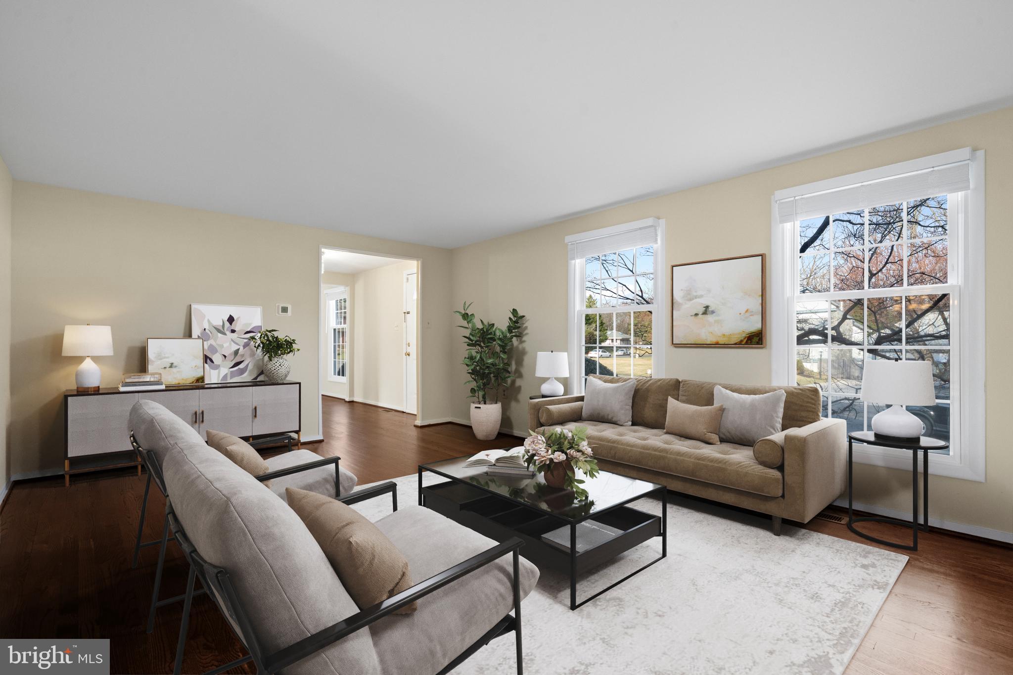 FOX MILL ESTATES - Residential
